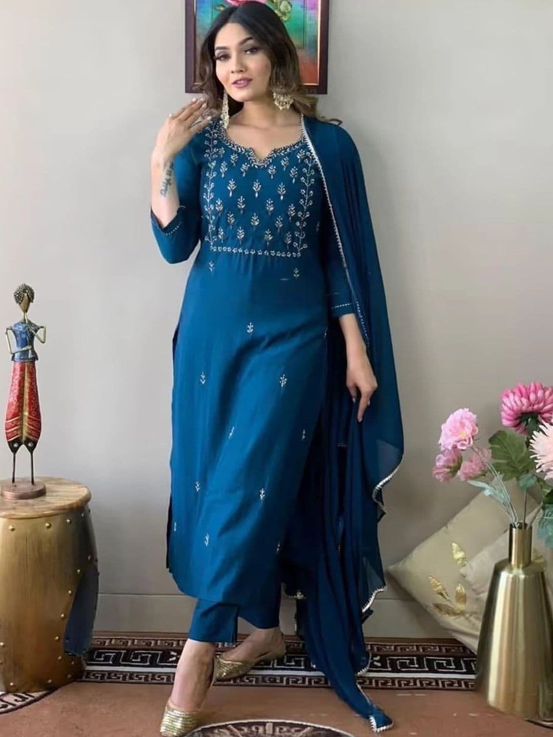 Sangria Women Ethnic Motifs Embroidered Regular Thread Work Kurta with Trousers & With Dupatta - view 1