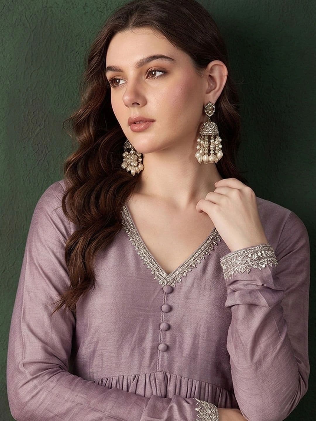 Sangria Women Empire Thread Work Kurta with Palazzos thumbnail 2