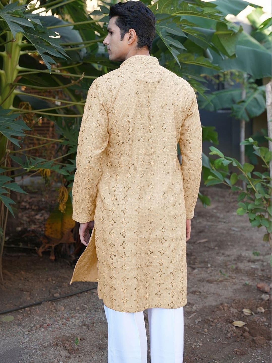 Anouk Men Geometric Embroidered Long Kurta thumbnail 2