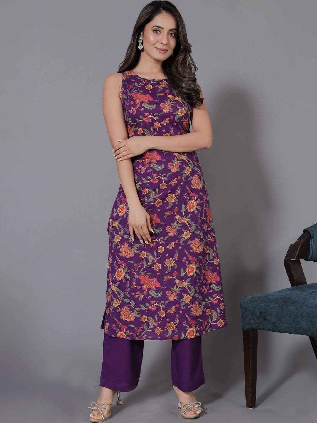 VidiRna Women Floral Printed Regular Kurta with Palazzos - view 1