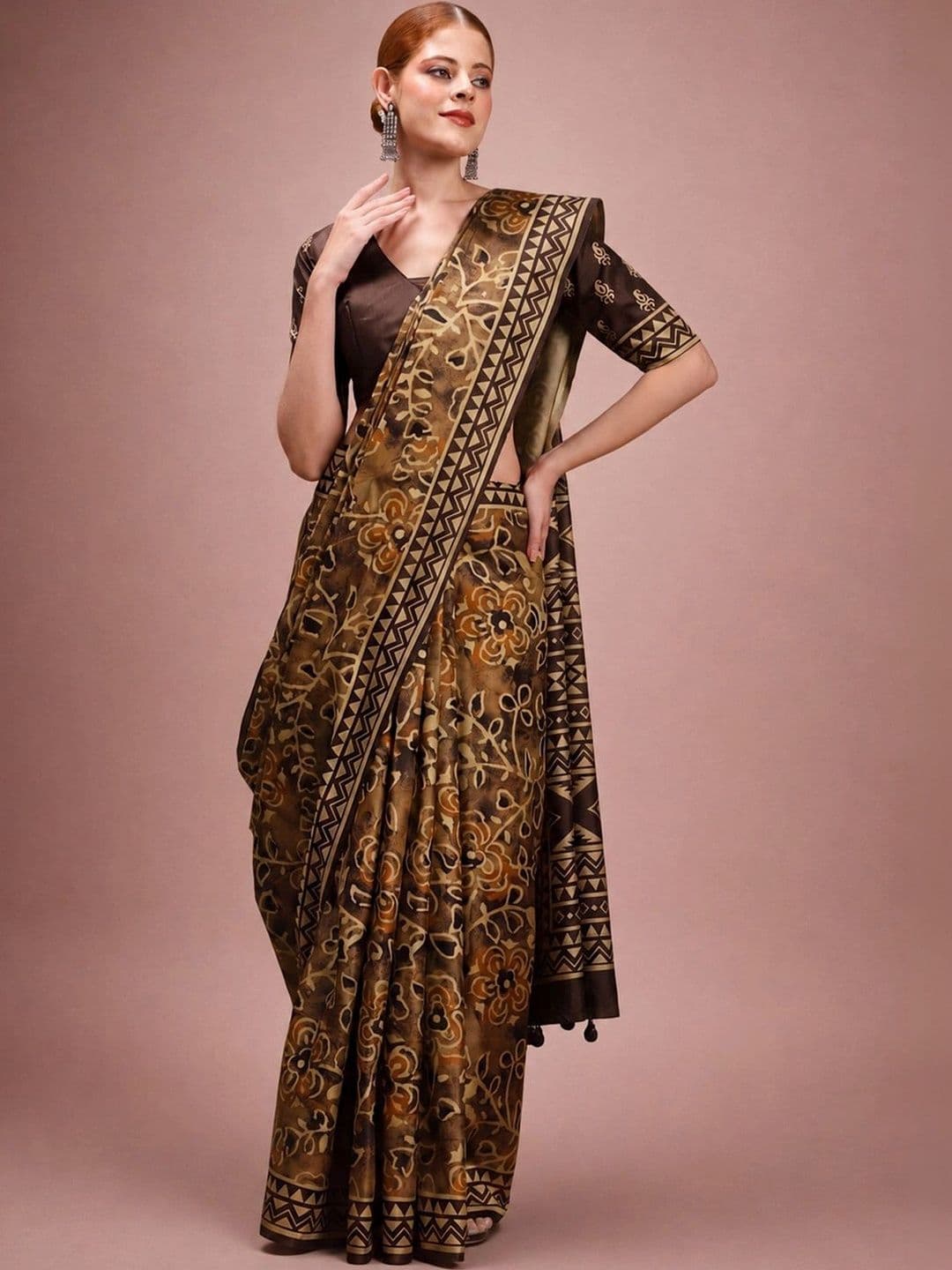 Sangria Ethnic Motifs Silk Blend Designer Block Print Saree - view 1