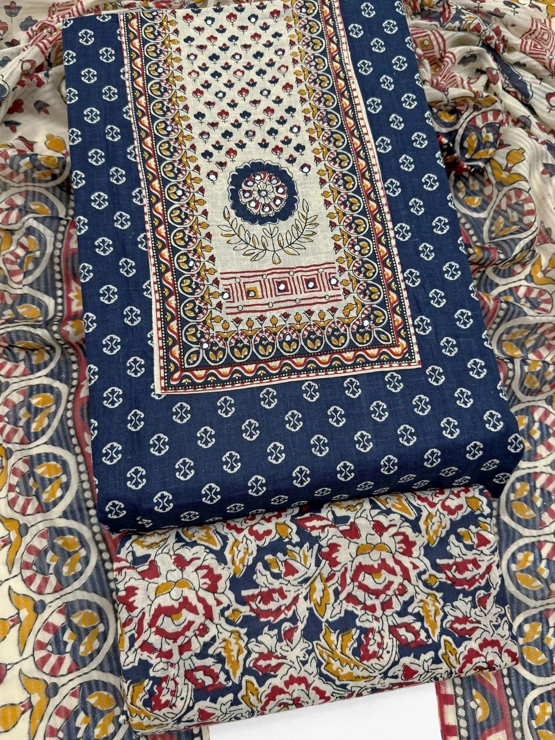 Mitera Printed Pure Cotton Unstitched Dress Material thumbnail 2
