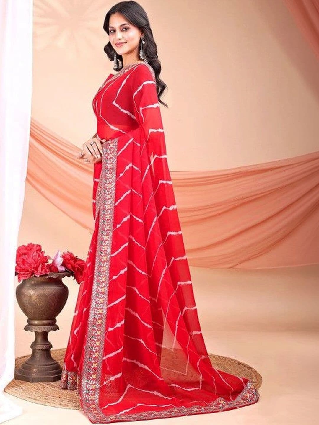 Leelavati Striped Printed Pure Georgette Bandhani Saree With Embroidered Border thumbnail 5