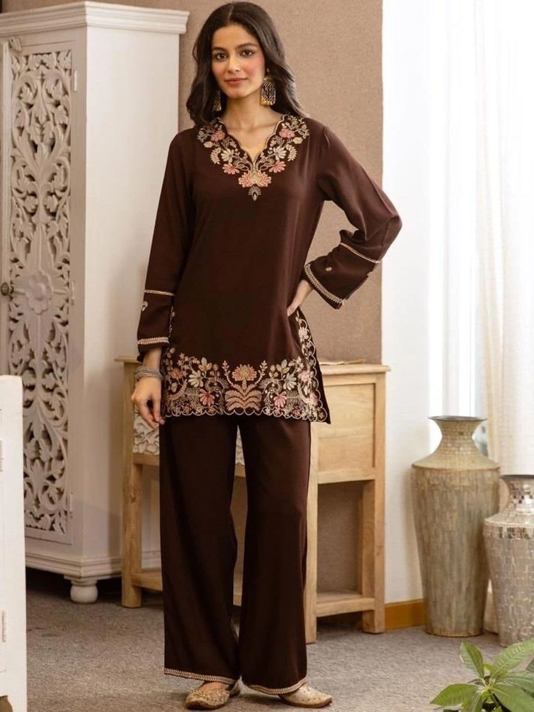 AurexWear Women Ethnic Motifs Embroidered Regular Thread Work Pure Cotton Kurta with Palazzos - view 1