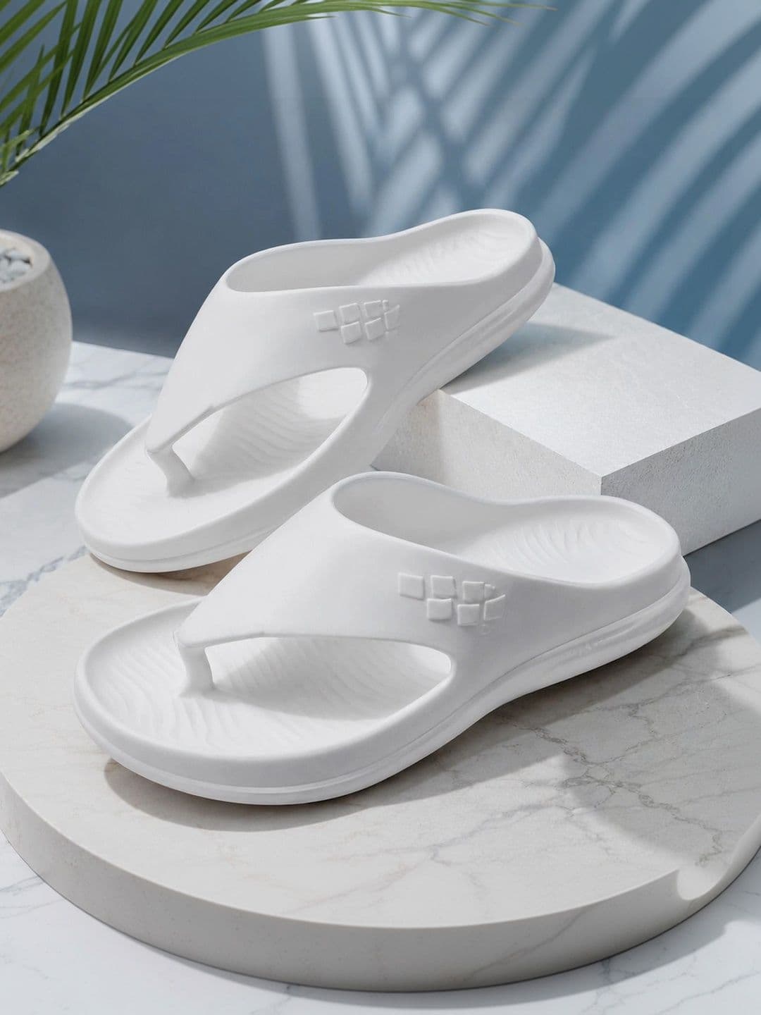 NEW ORANIE Men Thong Flip-Flops thumbnail 3