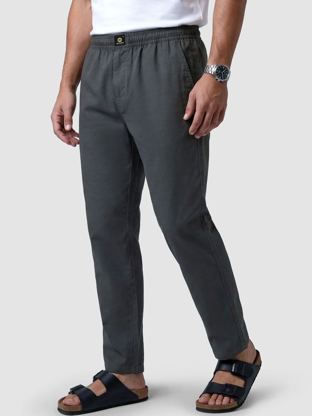 Beyoung Men Solid Grey Mid-Rise Pure Cotton Lounge Pant thumbnail 5