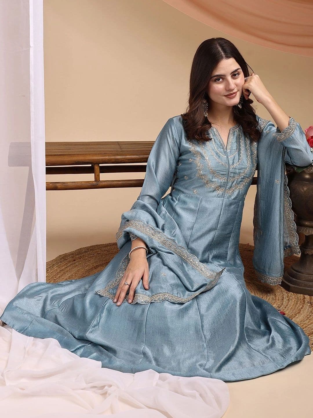 Tankori Women Ethnic Motifs Embroidered Regular Thread Work Kurta with Trousers & With Dupatta thumbnail 6