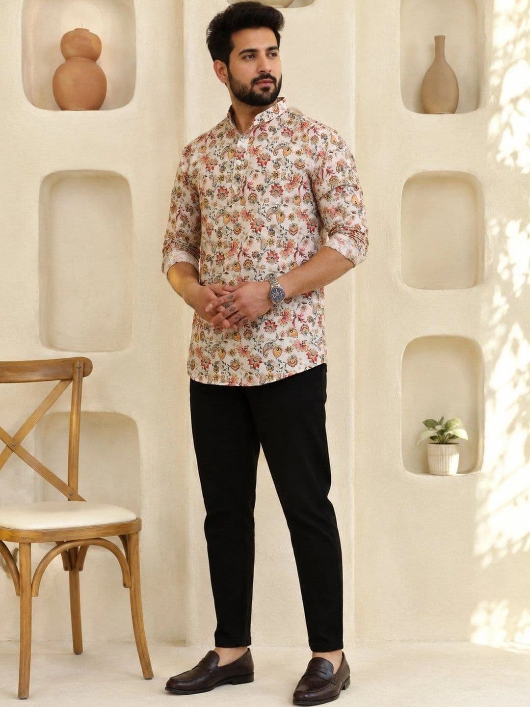 Anouk Men Floral Printed Floral Kurta thumbnail 2