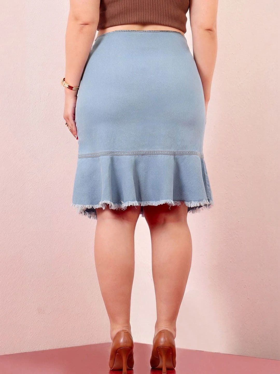 Miss Chase A+ Women Denim Frayed Denim Knee Length Trumpet Skirt thumbnail 3