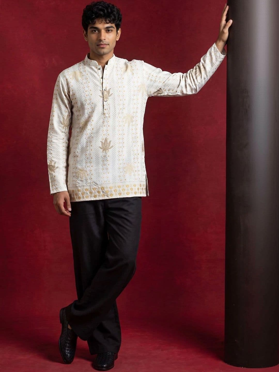 Jompers Men Ethnic Motifs Embroidered Thread Work Kurta thumbnail 4