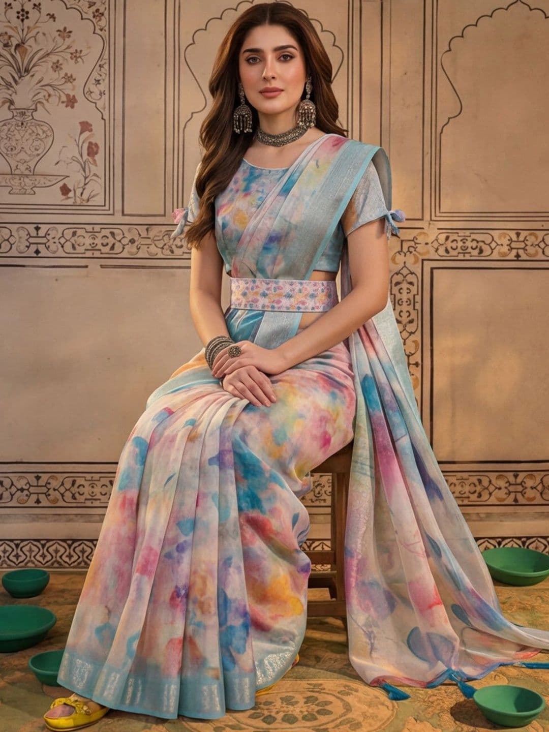 Mitera Women trendy Zari Silk Cotton Fusion Saree thumbnail 5