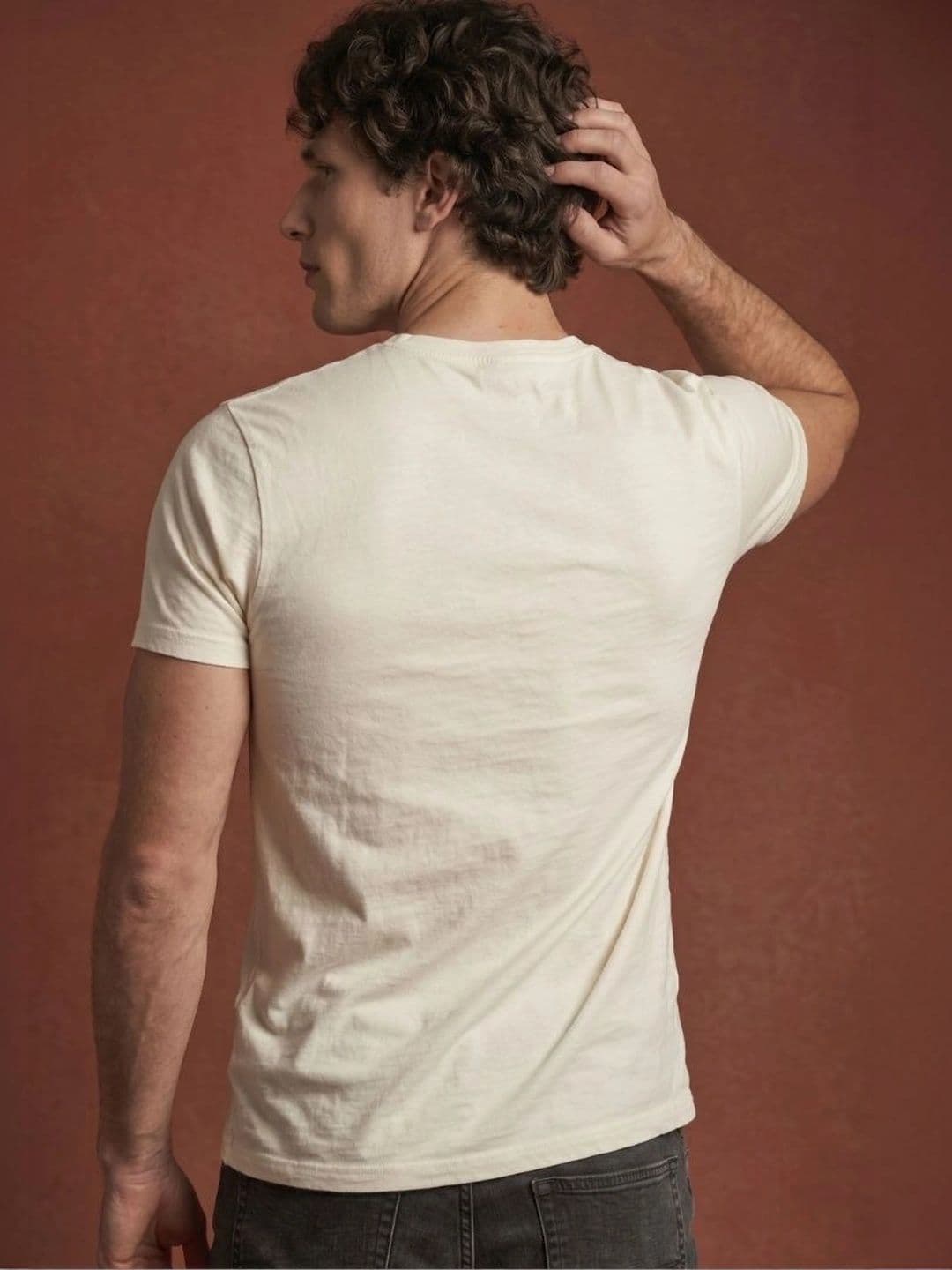 ROAR FOR GOOD Men Brand Logo V-Neck Organic Cotton Bio Finish T-shirt thumbnail 2