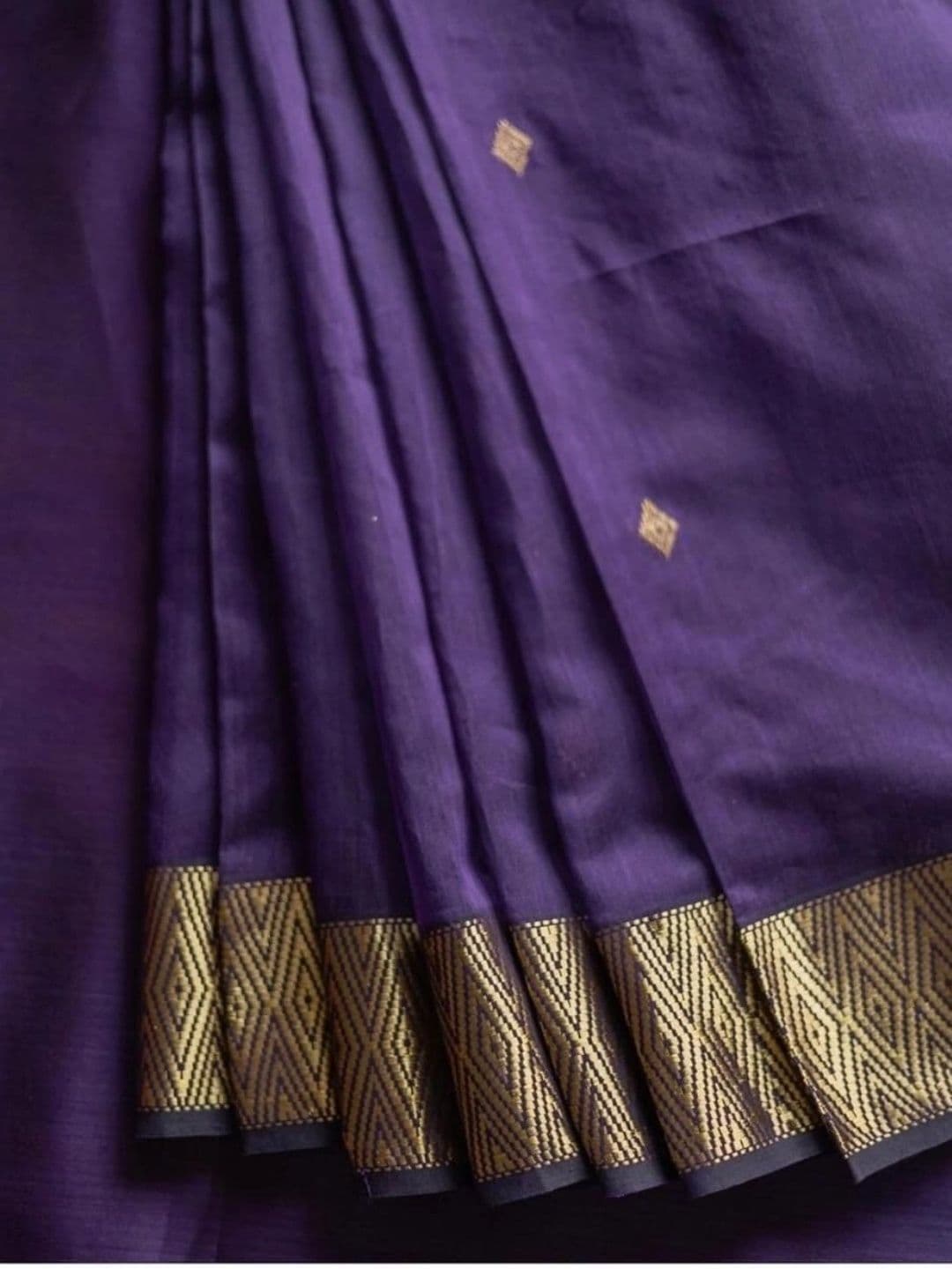 HERE&NOW Woven Design Zari Banarasi Saree thumbnail 7