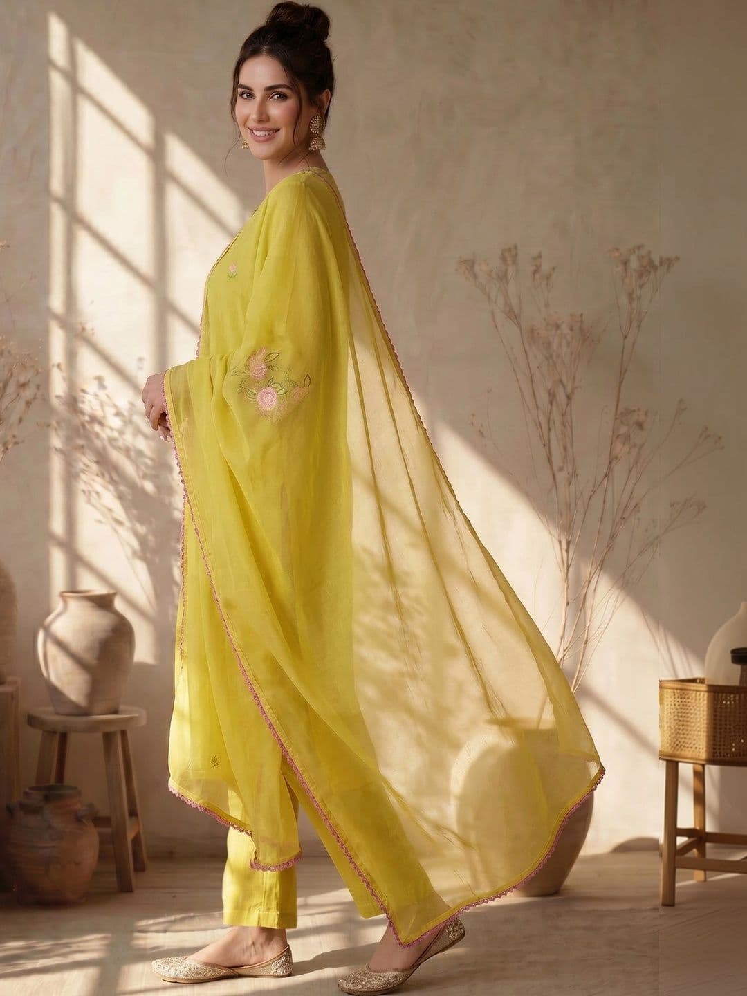 AVANSHEE Women Floral Embroidered Regular Thread Work Chanderi Cotton Kurta with Trousers & With Dupatta thumbnail 7