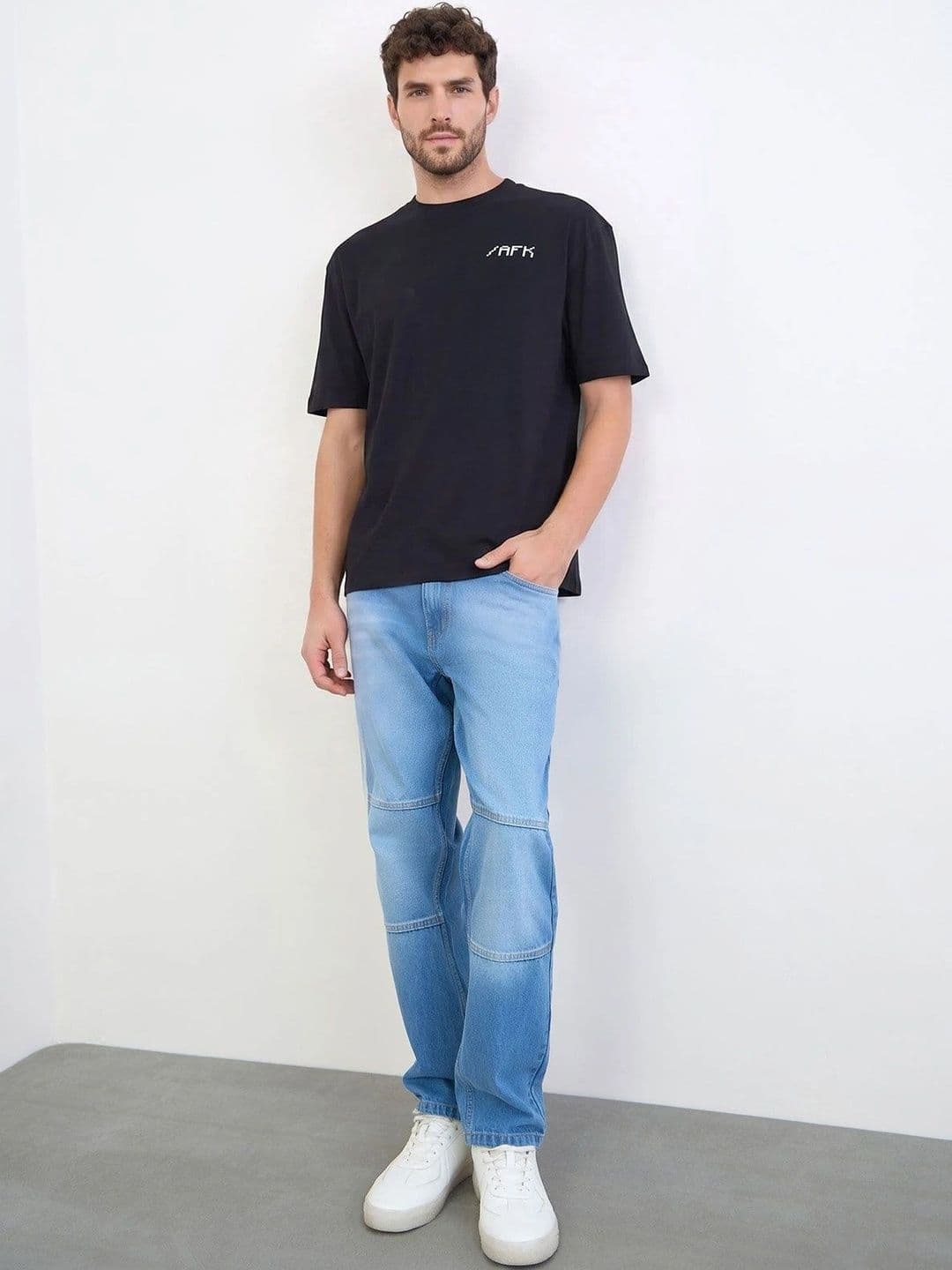 Styli Men Regular Fit Cotton Paneled Jeans thumbnail 5