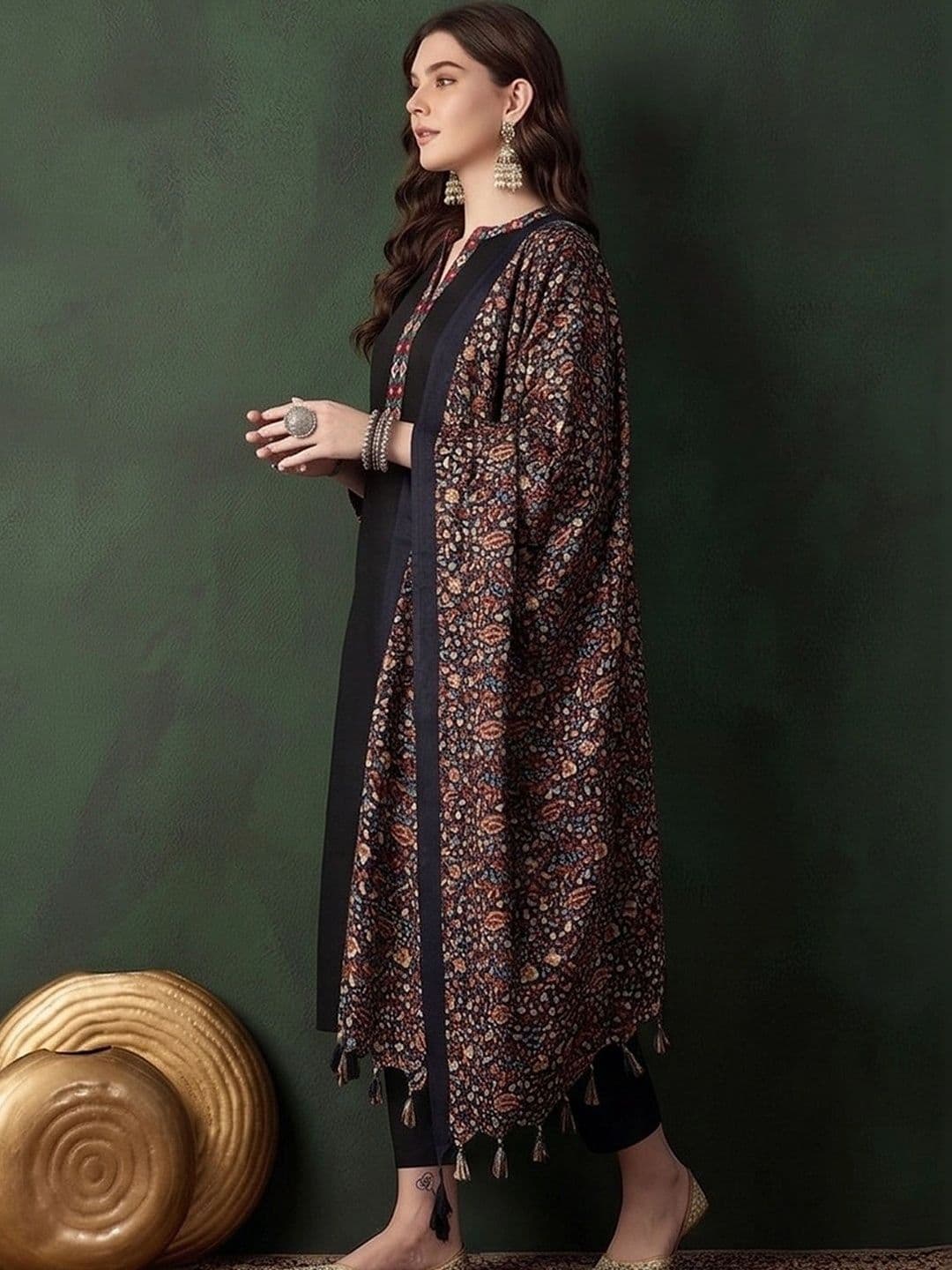 Sangria Women Ethnic Motifs Embroidered Regular Thread Work Pure Cotton Kurta with Trousers & With Dupatta thumbnail 7
