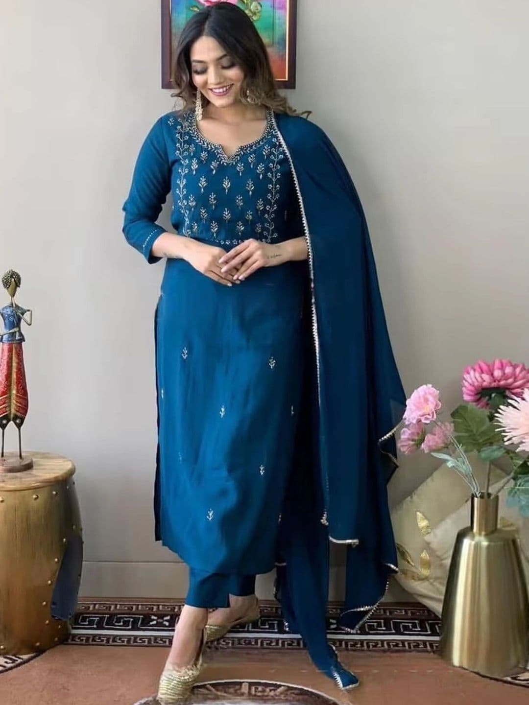 Sangria Women Ethnic Motifs Embroidered Regular Thread Work Kurta with Trousers & With Dupatta thumbnail 2