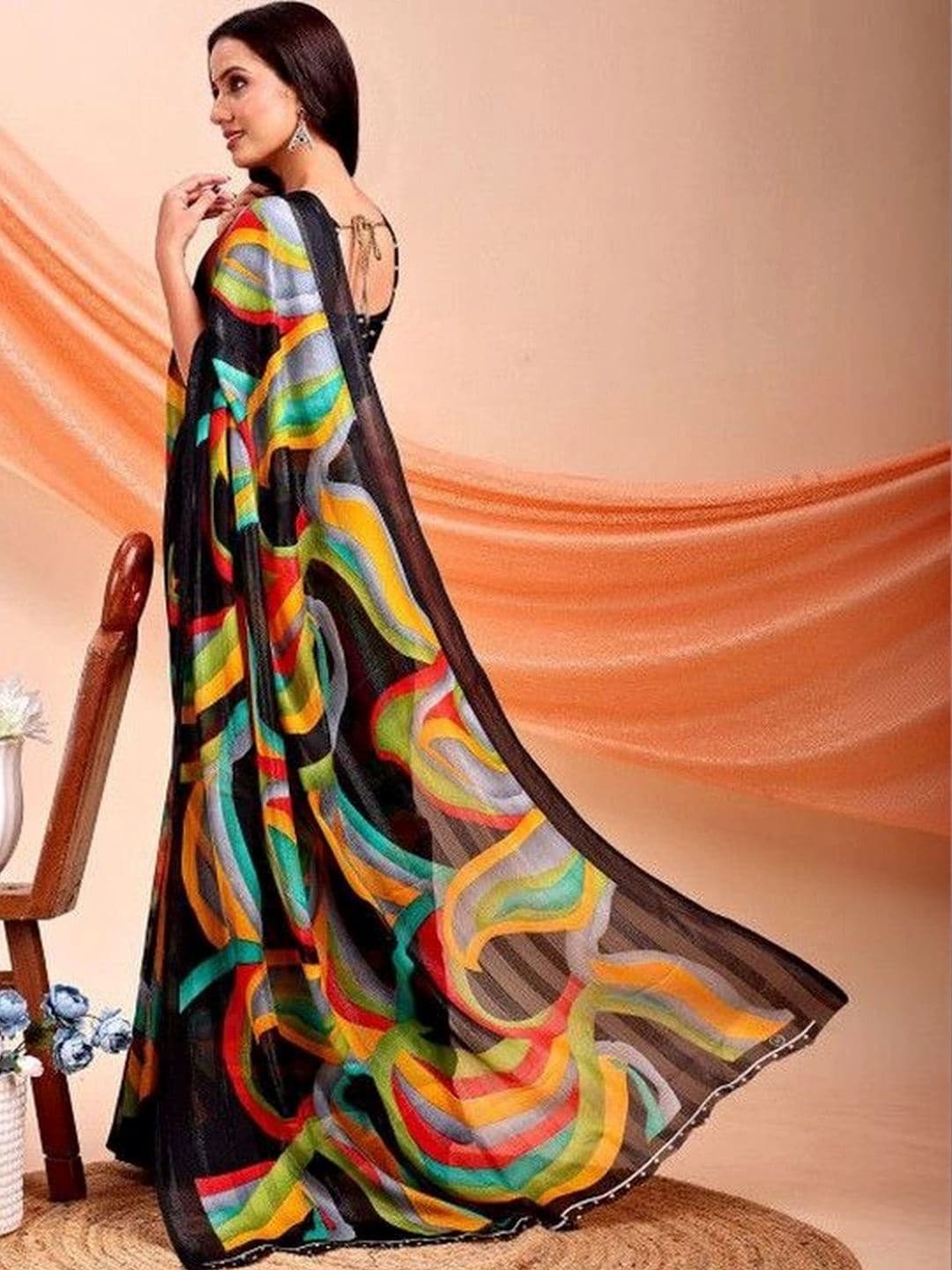 Leelavati Abstract Printed Pure Chiffon Saree thumbnail 2