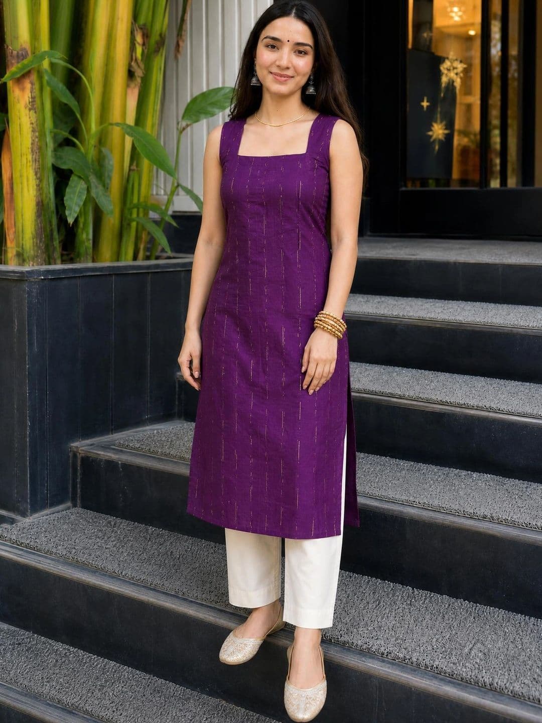 Youthnic Women's Silk Blend Zari Work Sleeveless Straight Kurta - view 1
