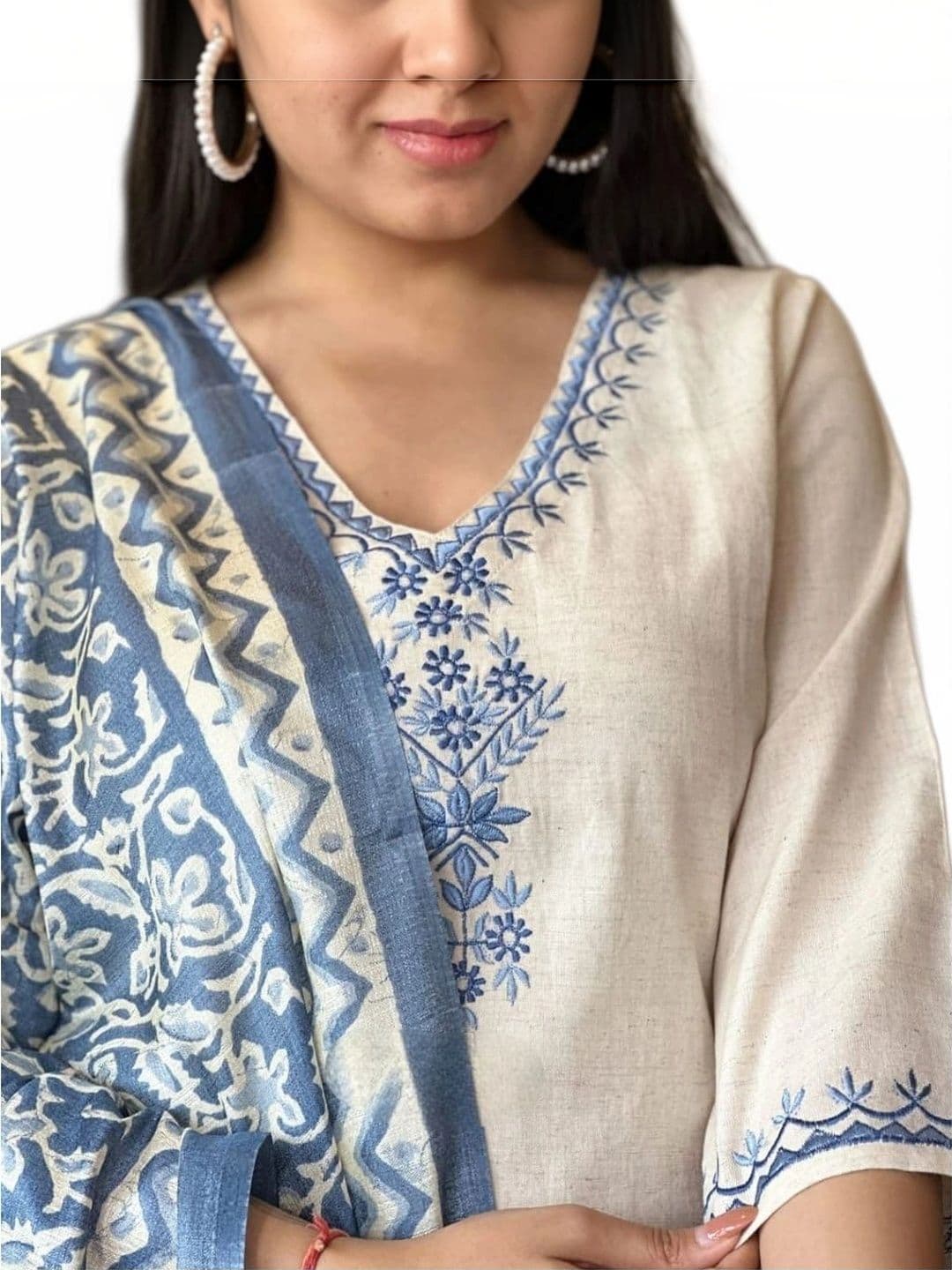 Urban India Women Ethnic Motifs Embroidered Regular Thread Work Pure Cotton Kurta with Trousers & With thumbnail 3