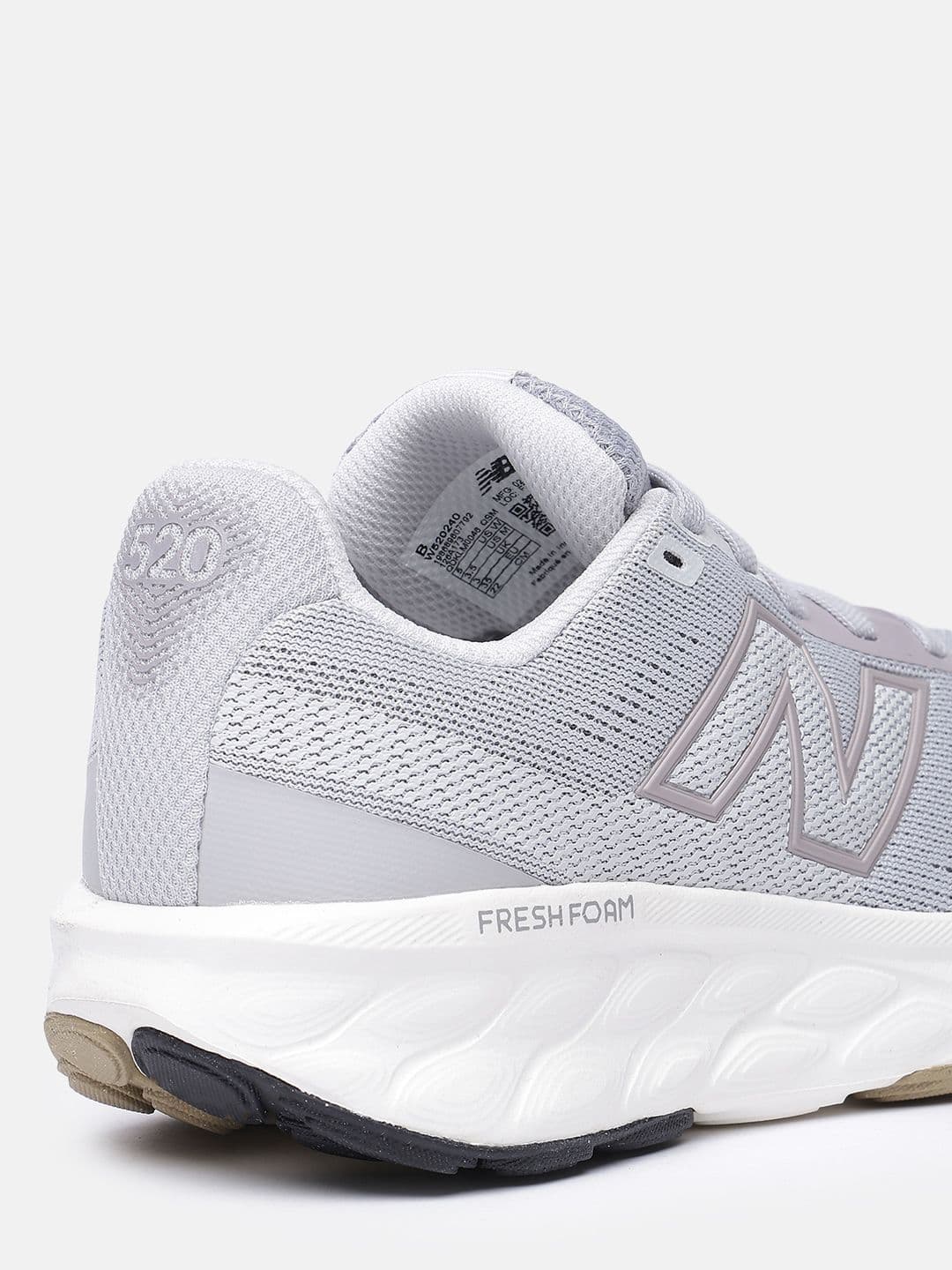 New Balance Women 520 Running Shoes thumbnail 3