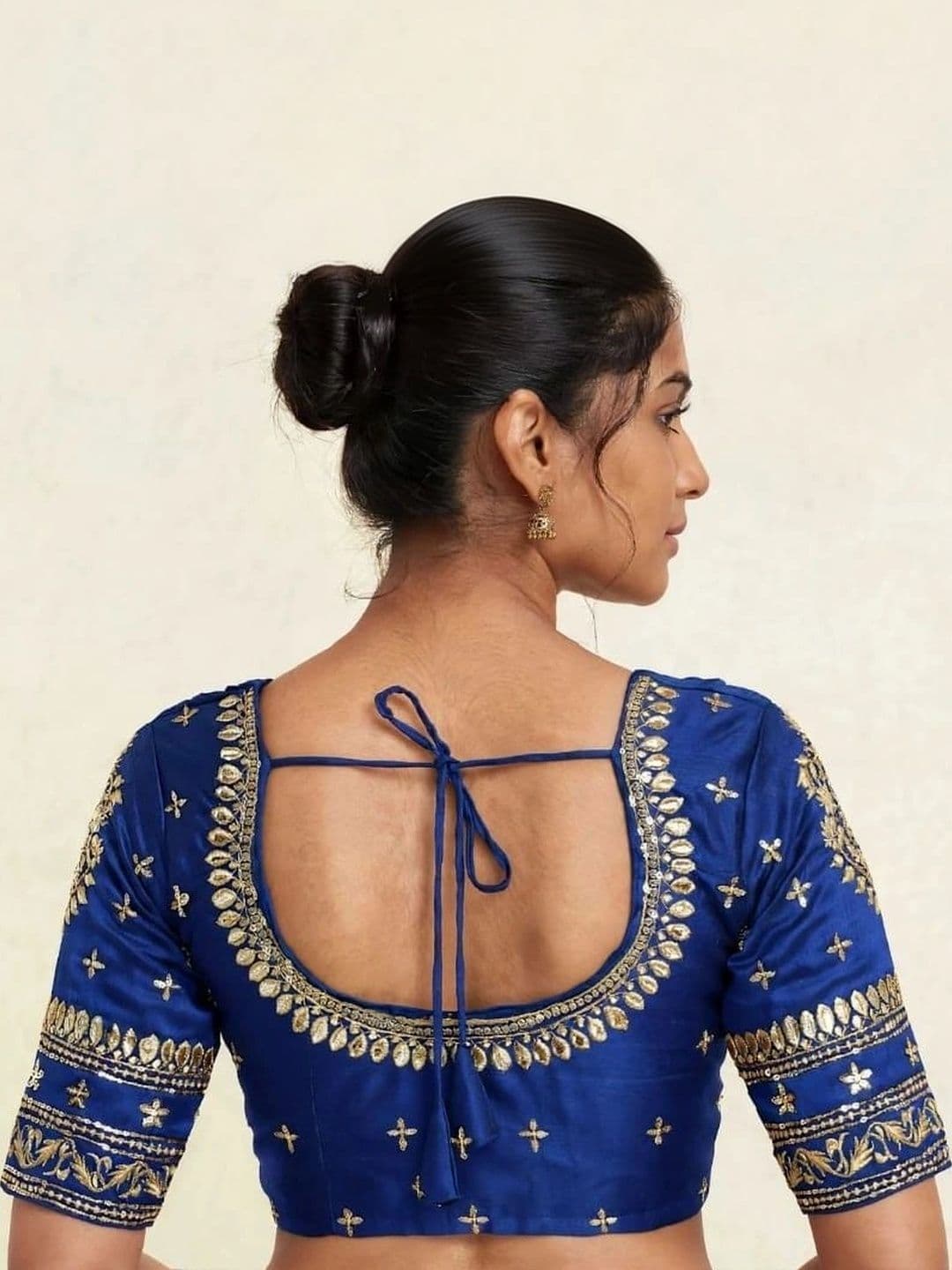 Binatex Cotton Embroidered Zari Saree Blouse thumbnail 6