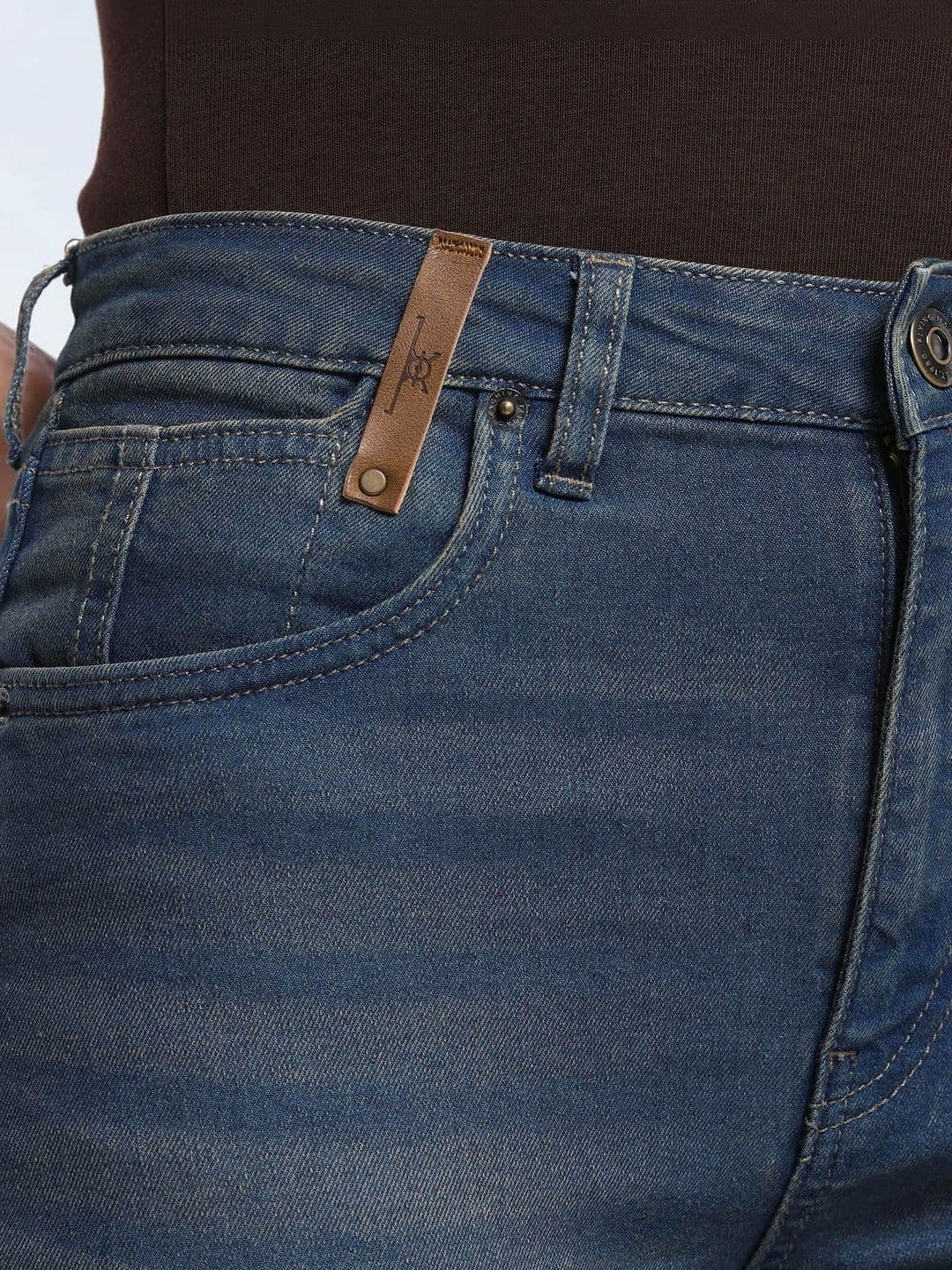 Flying Machine Women Bootcut High-Rise Light Fade Stretchable Jeans thumbnail 4
