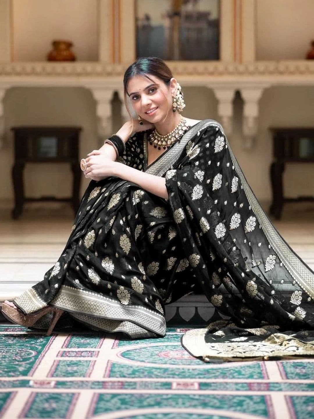 HERE&NOW Woven Design Zari Silk Blend Banarasi Saree - view 1