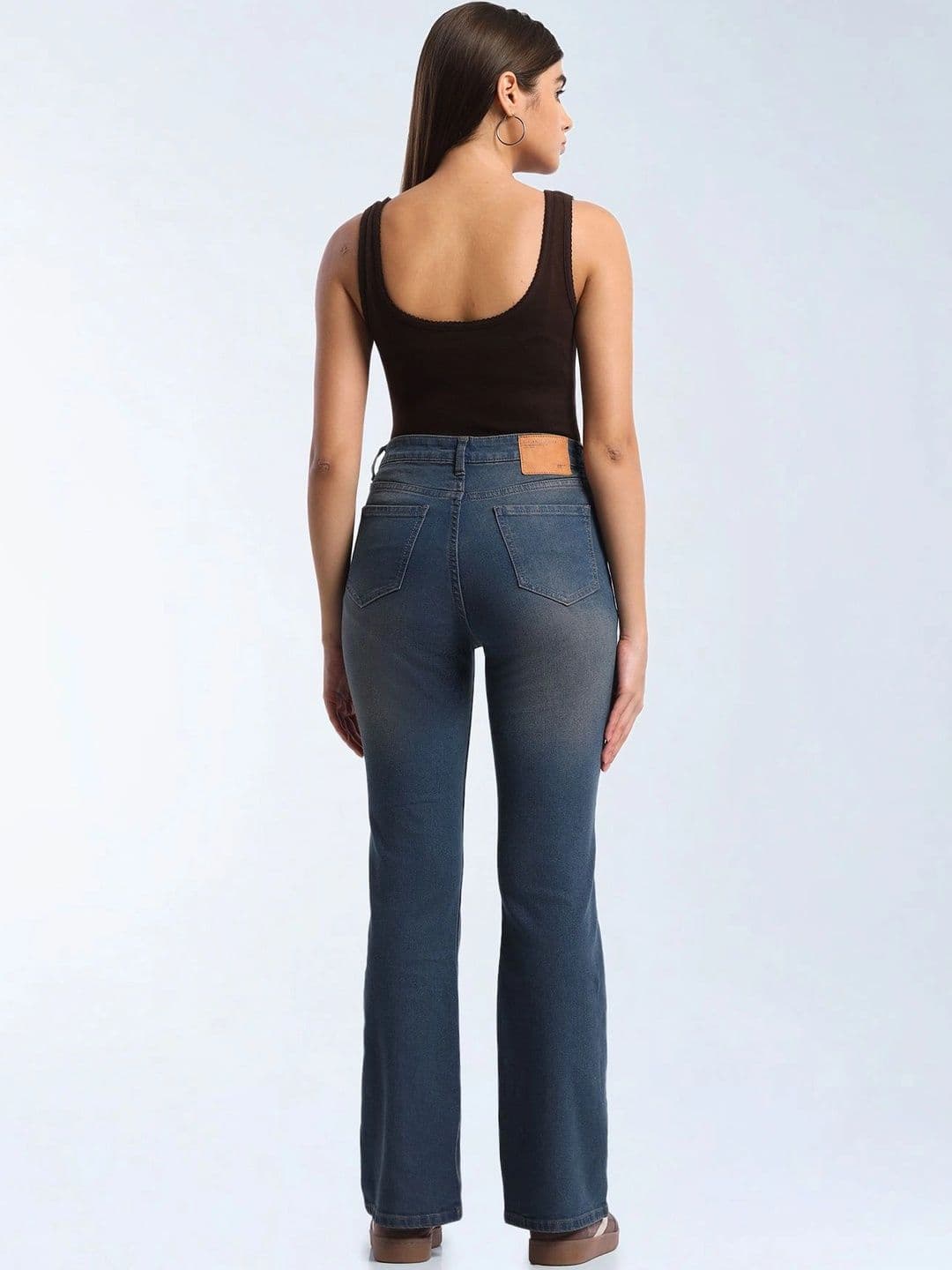 Flying Machine Women Bootcut High-Rise Light Fade Stretchable Jeans thumbnail 5