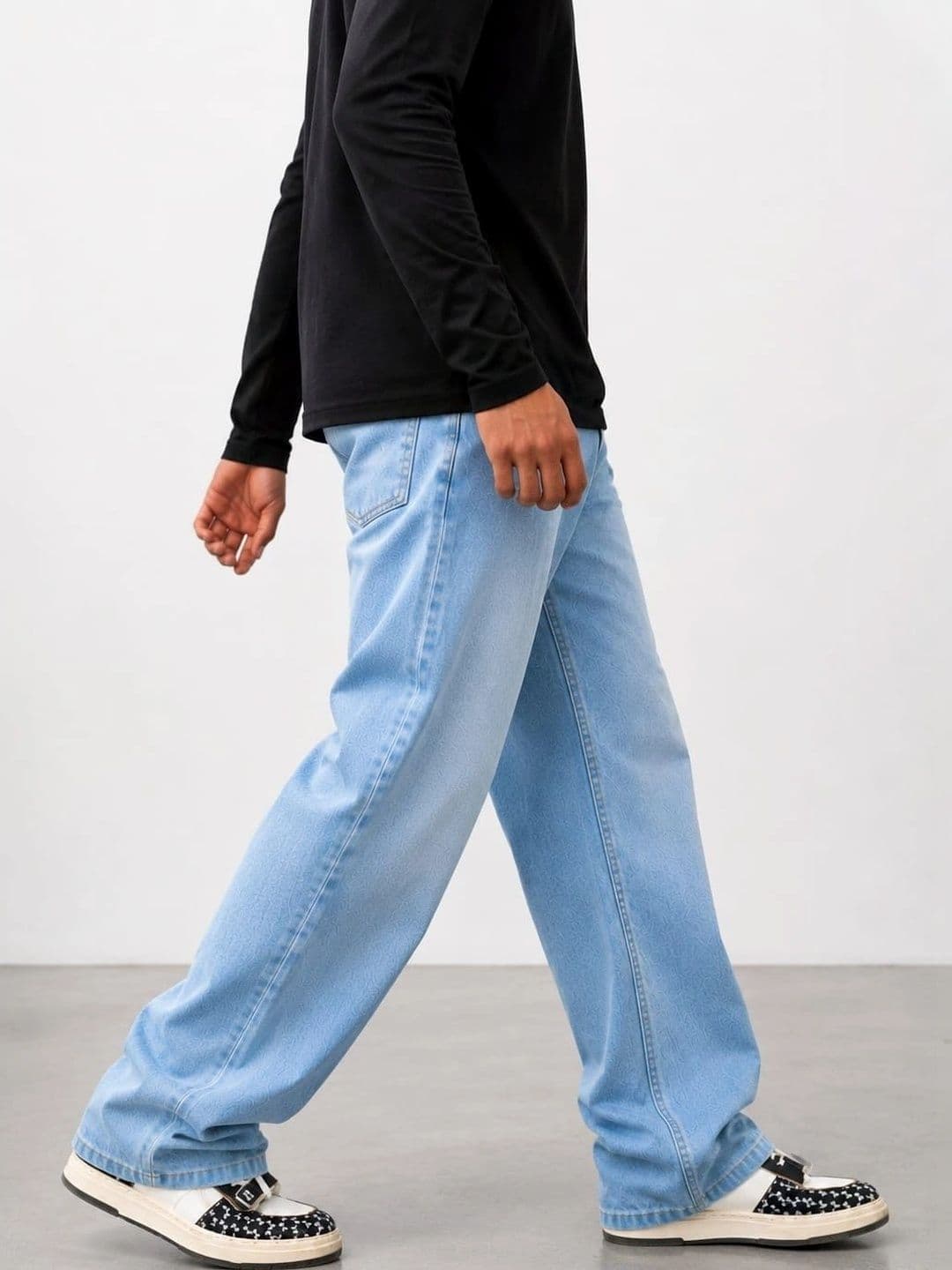 VK CULTURE Men Wide Leg Mid-Rise Light Fade Printed Jeans thumbnail 5