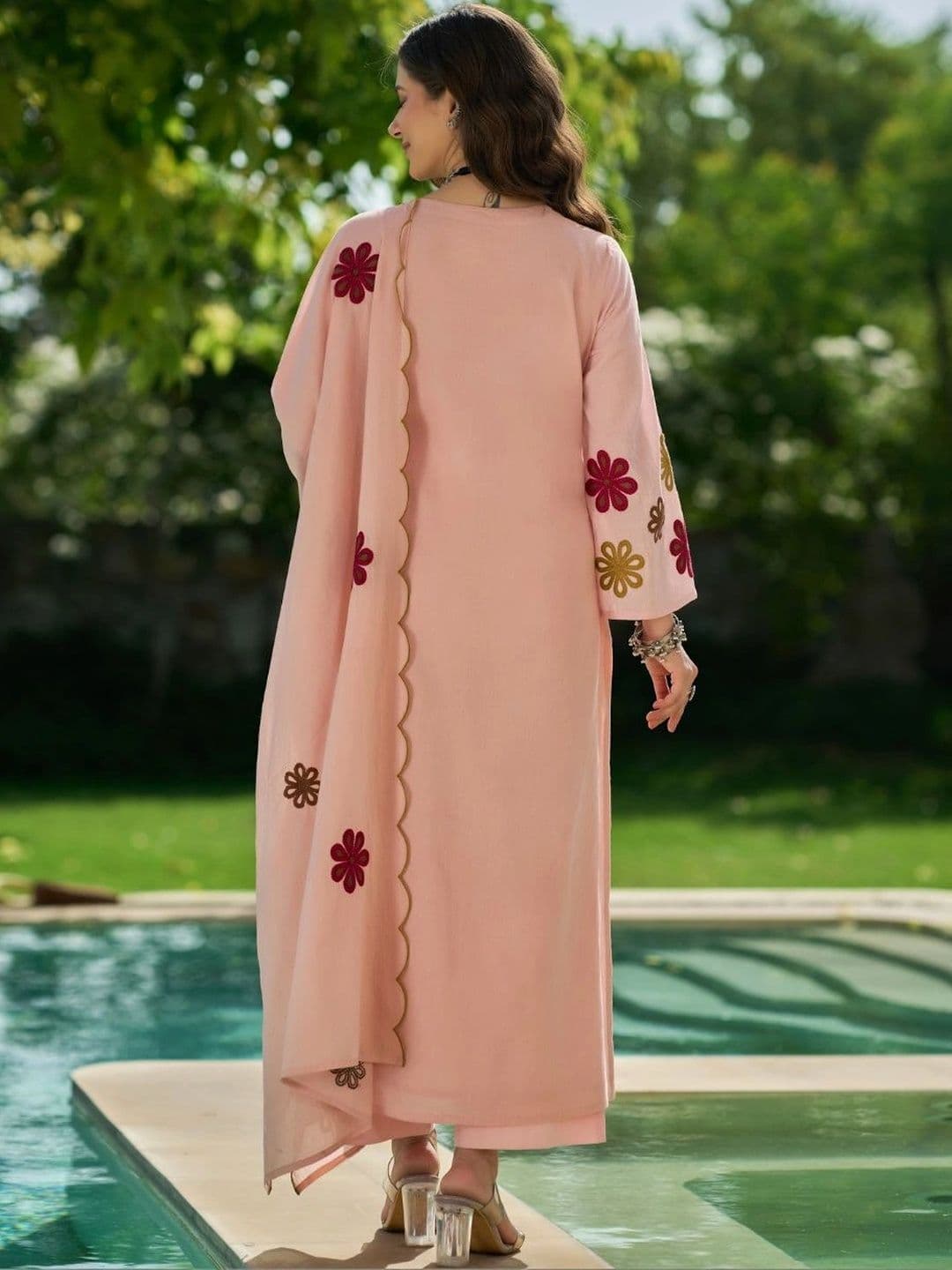 PEACH PIPER Women Floral Thread Work Chanderi Silk Kurta with Trousers & With Dupatta thumbnail 3