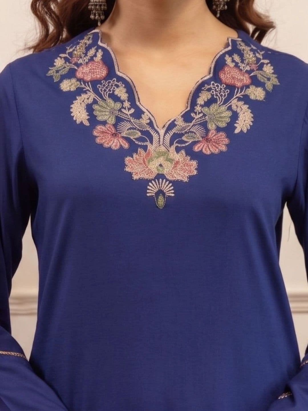 AurexWear Women Floral Embroidered Regular Thread Work Pure Cotton Kurti with Palazzos thumbnail 5