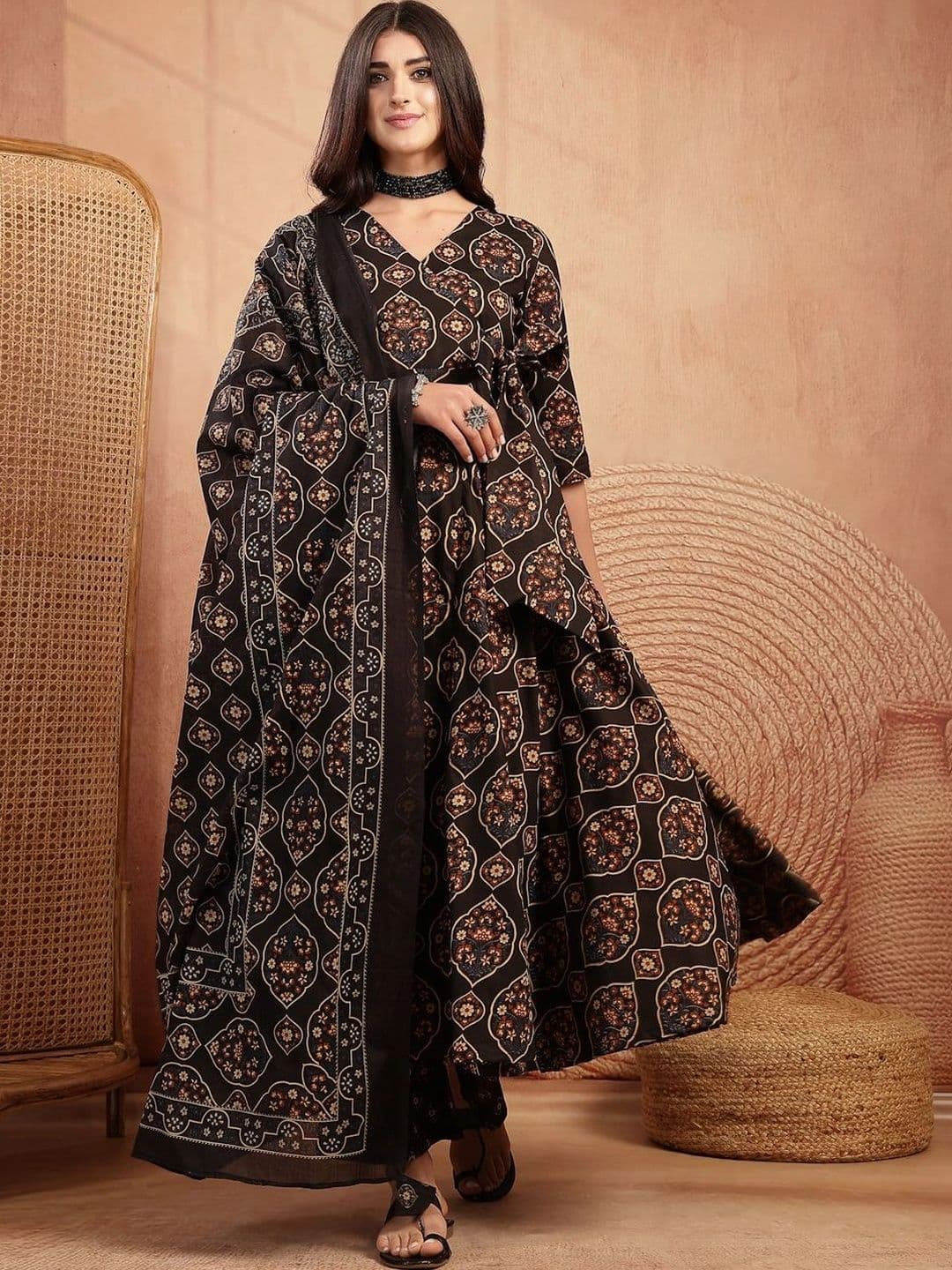 GULMOHAR JAIPUR Women Ethnic Motifs Printed Regular Pure Cotton Kurta with Palazzos & With Dupatta thumbnail 6