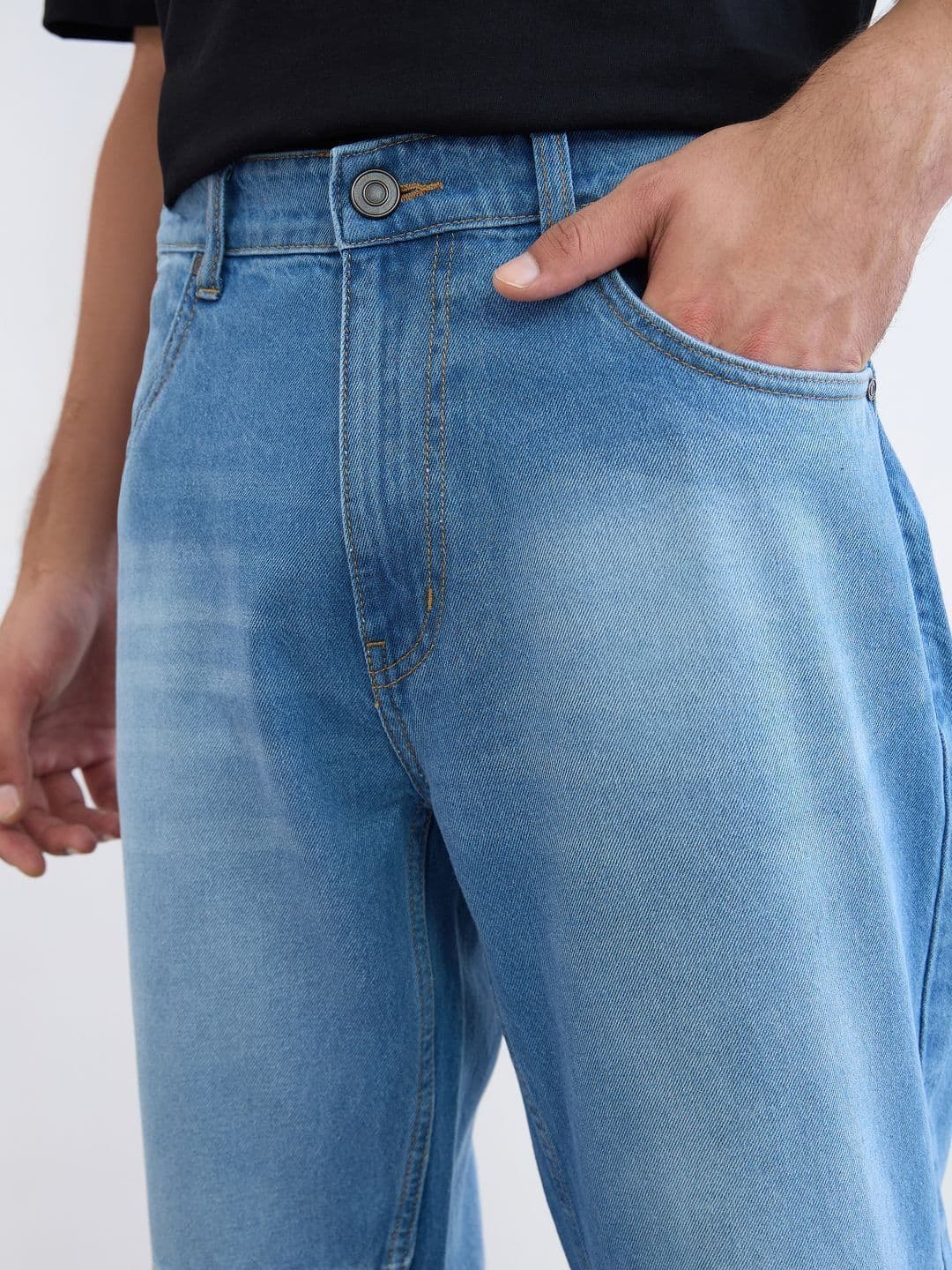 Styli Men Regular Fit Cotton Paneled Jeans thumbnail 4