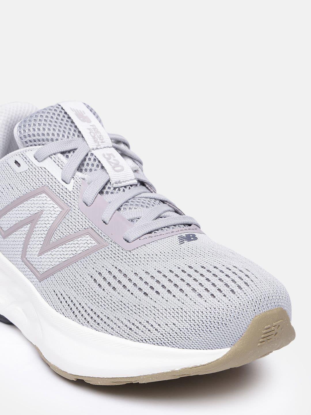 New Balance Women 520 Running Shoes thumbnail 5