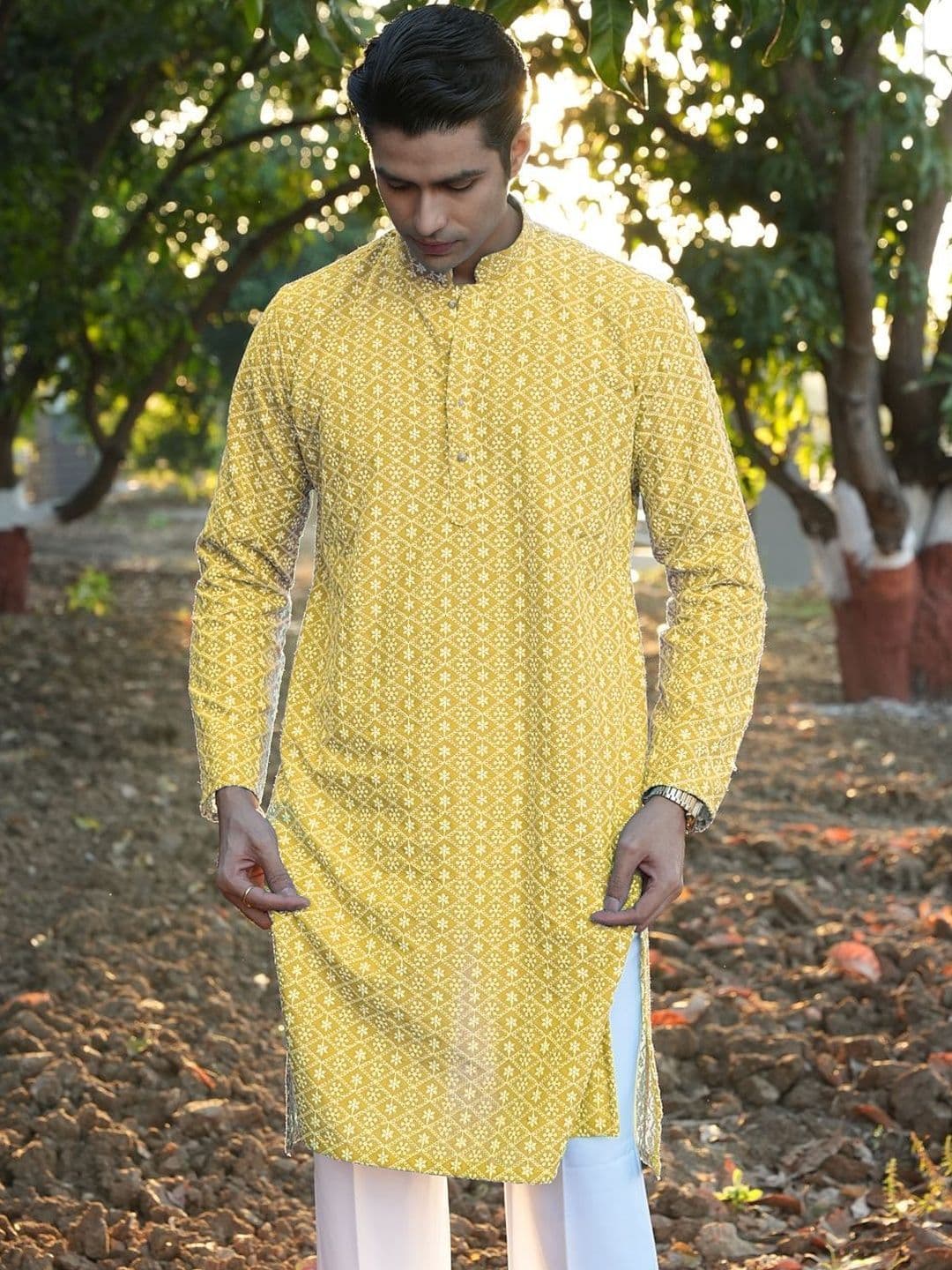 Anouk Men Geometric Embroidery Knee Length Straight Kurta thumbnail 13