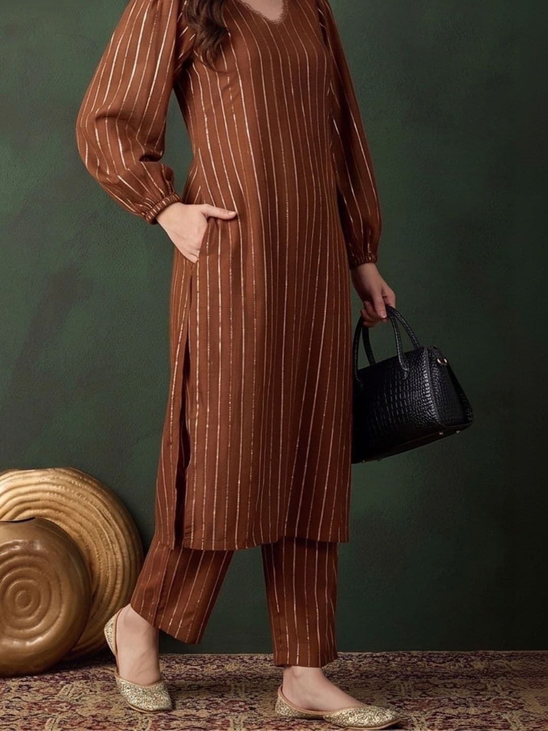 Sangria Women Regular Silk Crepe Kurta with Palazzos thumbnail 7