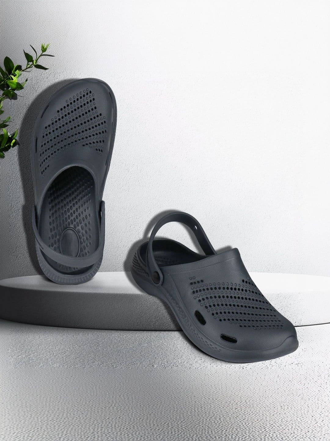 NEW ORANIE Men Pack of 2 Casual Thong Flip-Flops thumbnail 4