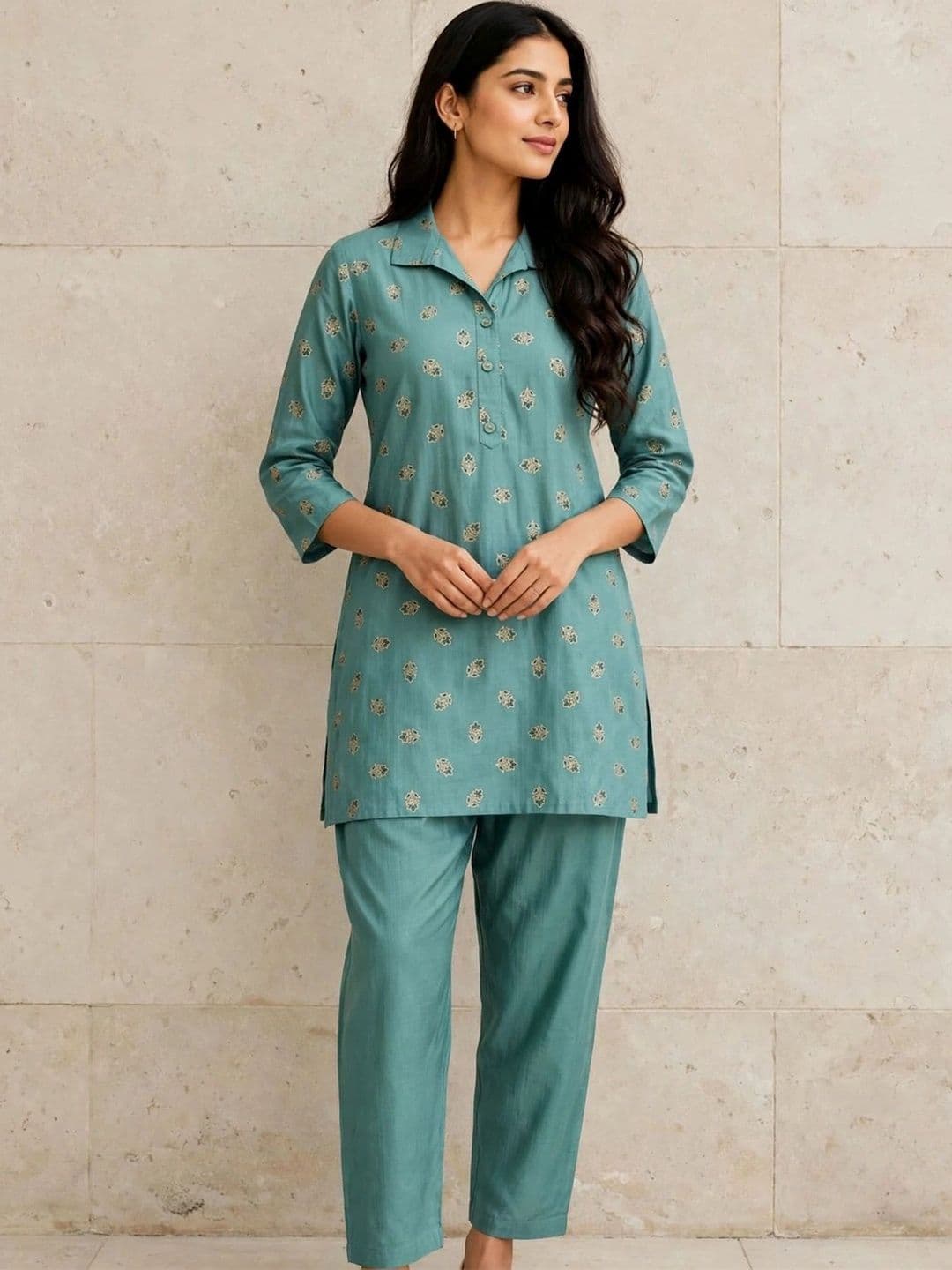 Kasendra Women Ethnic Motifs Printed Regular Kurta with Trousers thumbnail 3