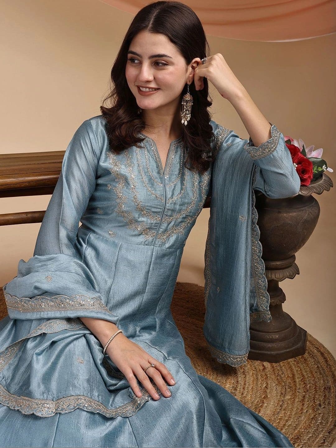 Tankori Women Ethnic Motifs Embroidered Regular Thread Work Kurta with Trousers & With Dupatta - view 1