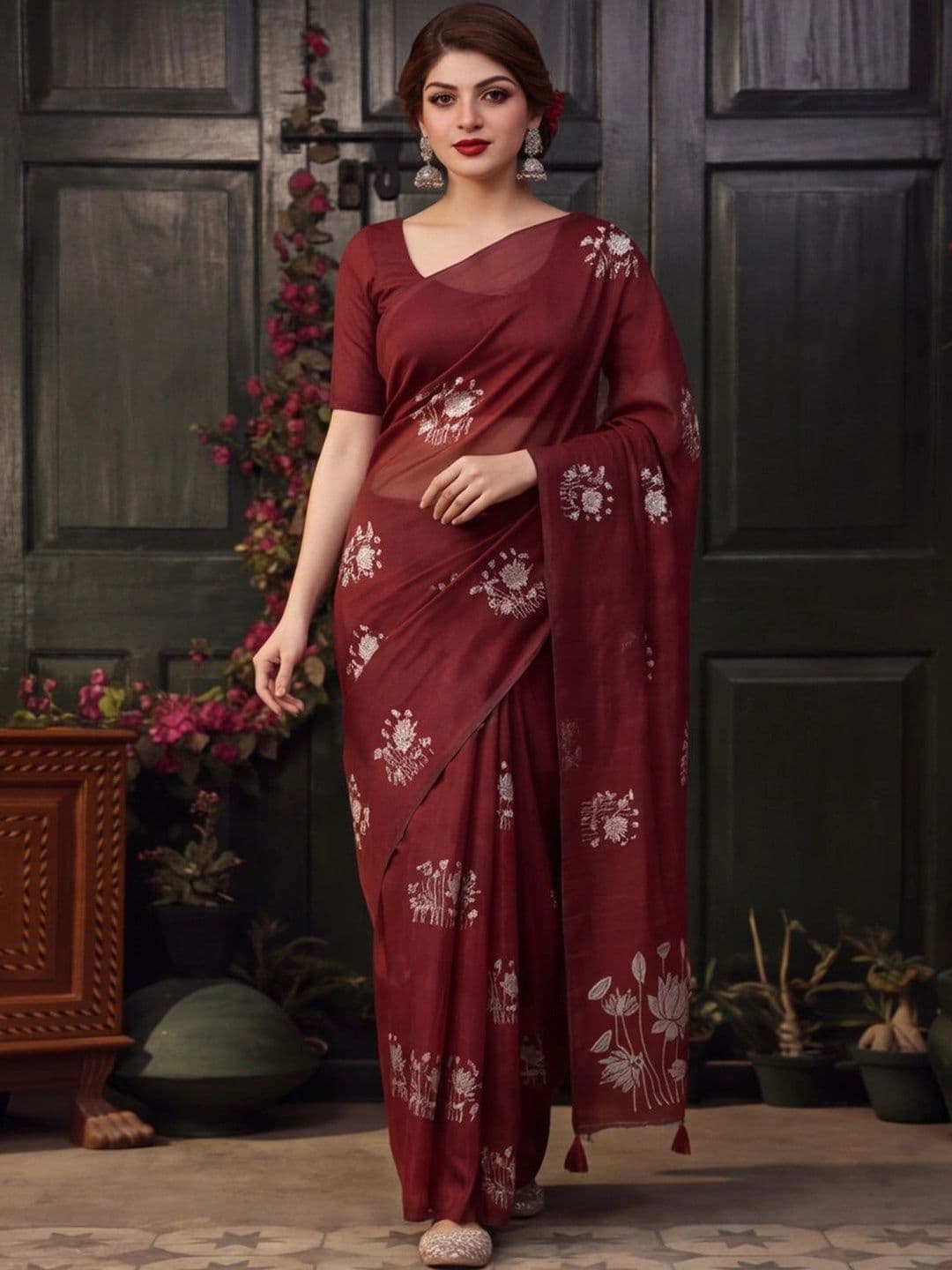 Mitera Floral Zari Silk Cotton Fusion Banarasi Saree - view 1