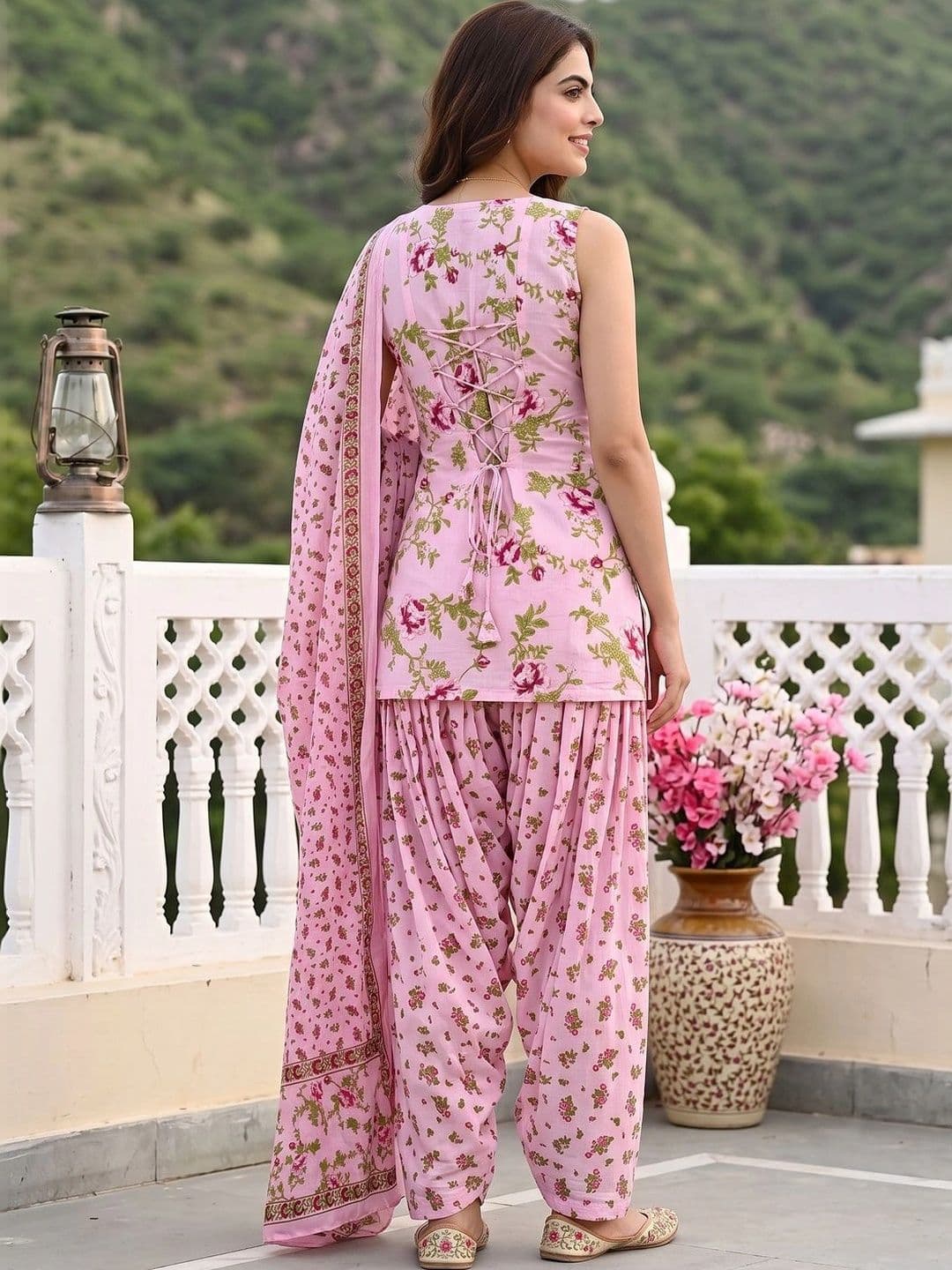 KALINI Women Floral Printed Regular Pure Cotton Kurta with Patiala & With Dupatta thumbnail 6