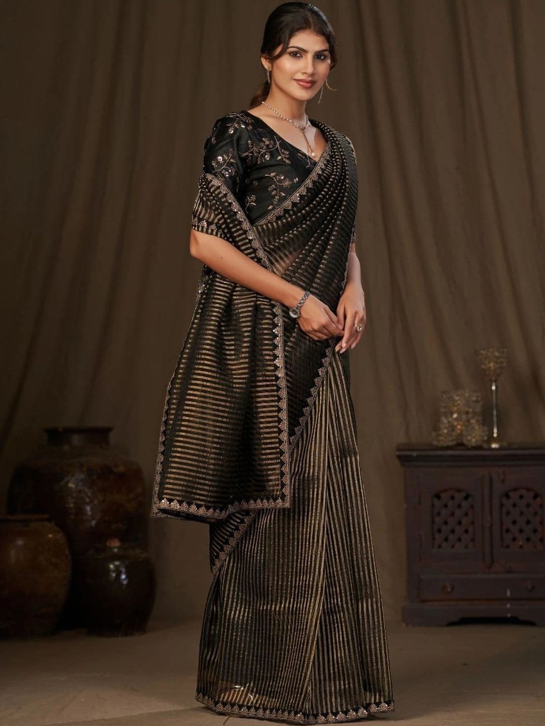 Parmila Fashion Striped Embroidered Tissue Saree thumbnail 6