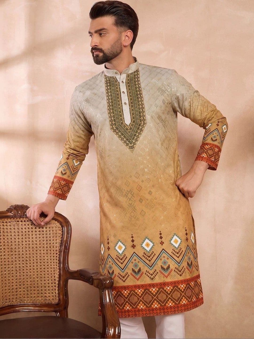 VELKYNOX Men Thread Work Kurta thumbnail 5