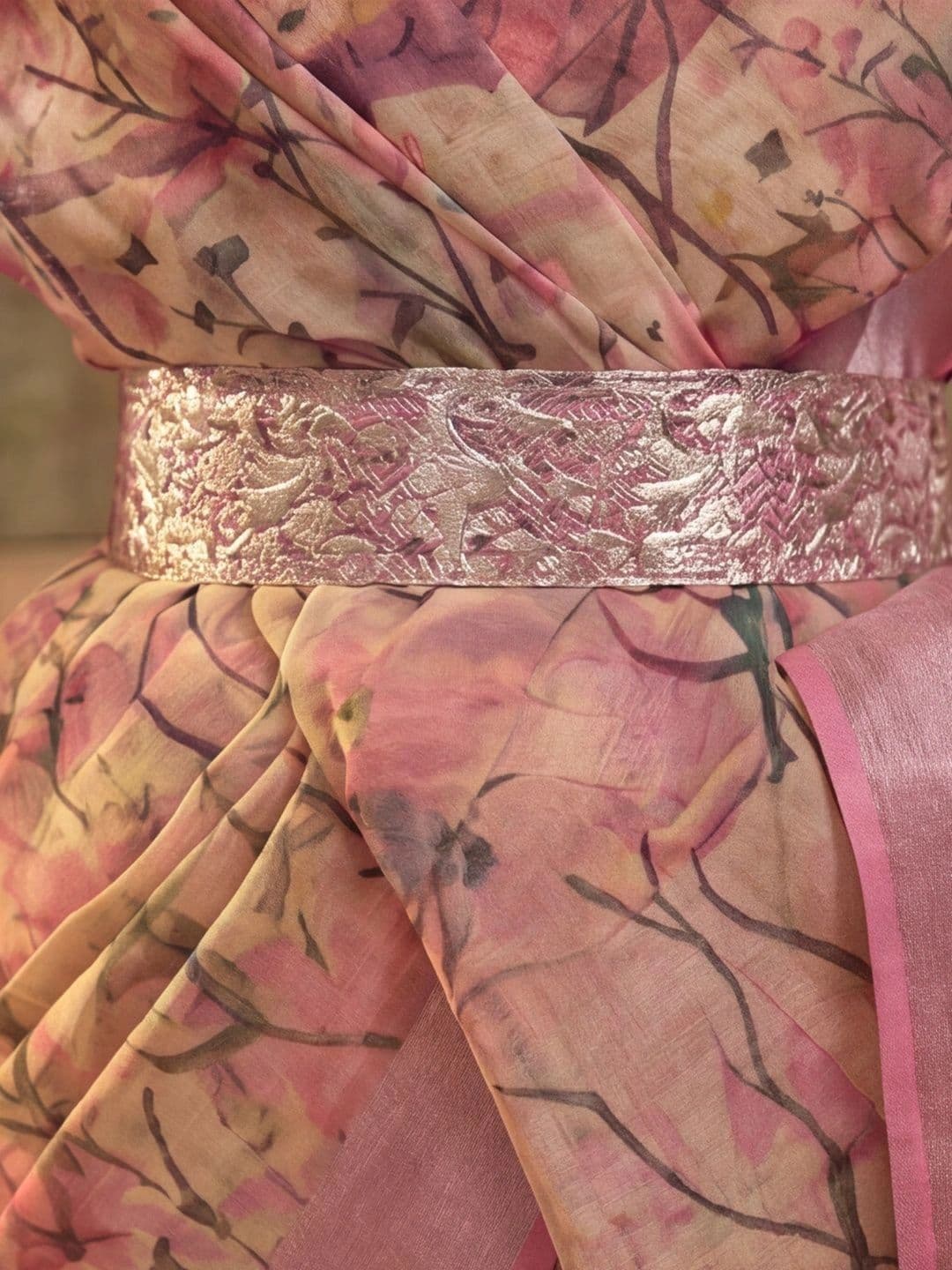 Mitera Floral Zari Silk Cotton Fusion Saree thumbnail 2