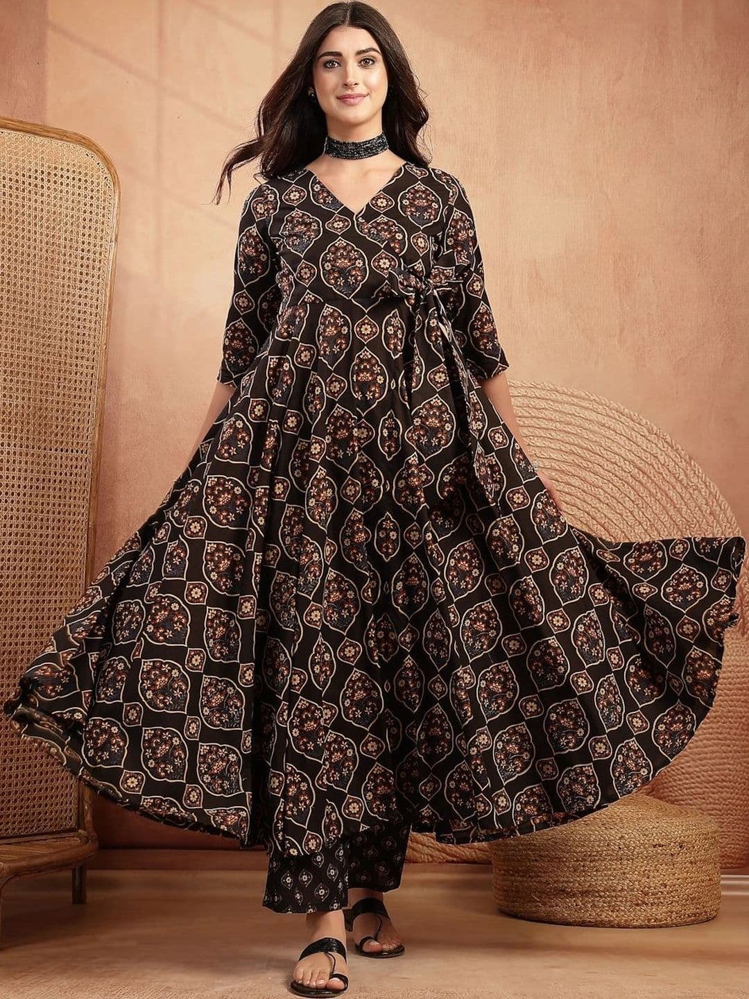 GULMOHAR JAIPUR Women Ethnic Motifs Printed Regular Pure Cotton Kurta with Palazzos & With Dupatta thumbnail 2