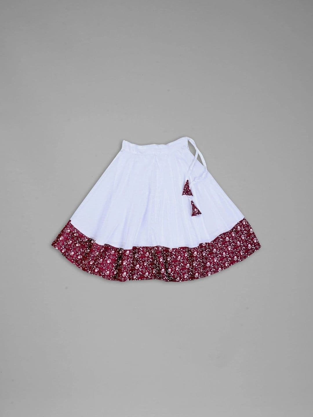 VidiRna Girls Printed Ready to Wear Lehenga & thumbnail 2