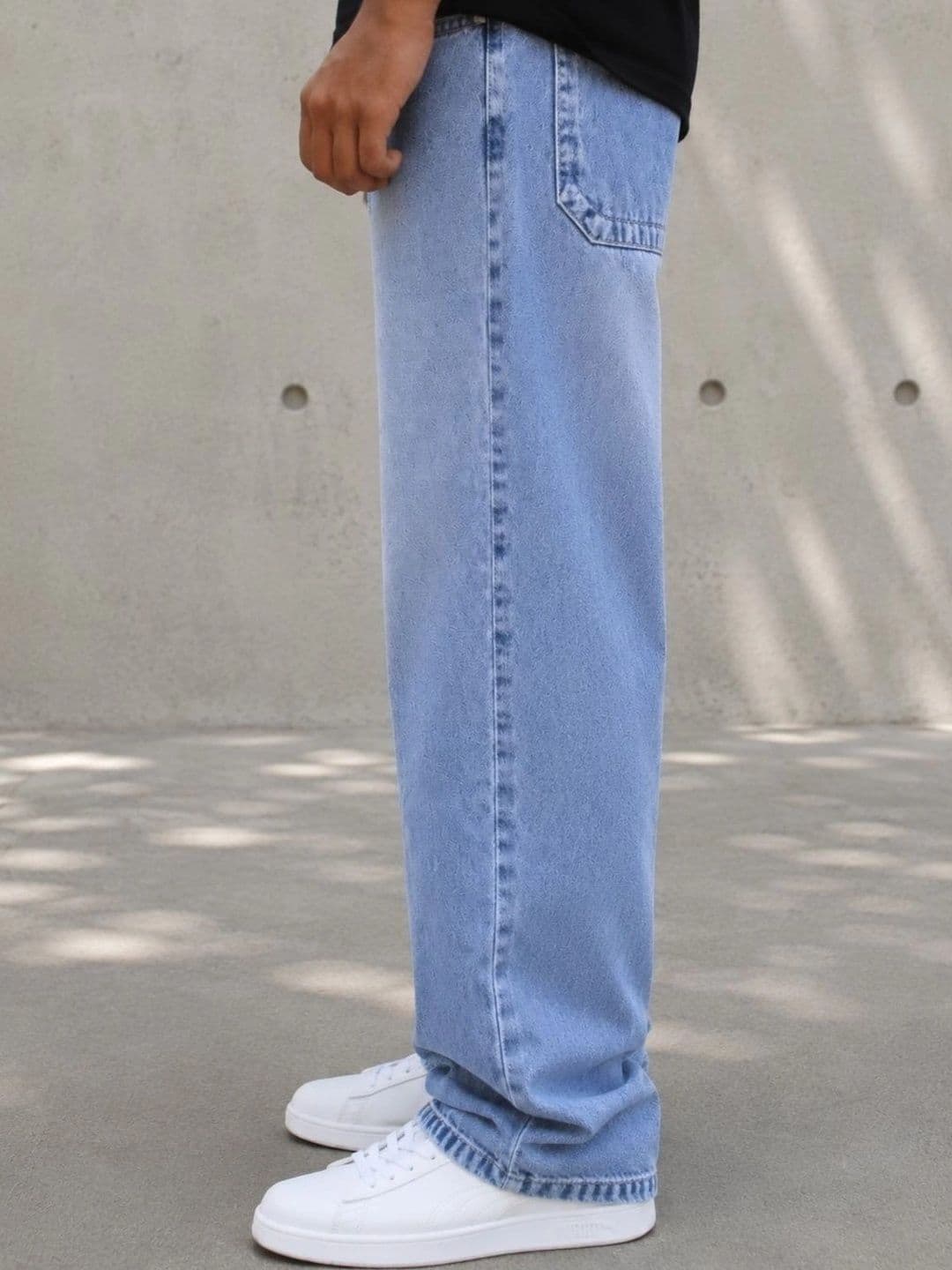 FICTION Men Comfort Relaxed Fit Mid-Rise Light Fade Ombre Jeans thumbnail 2