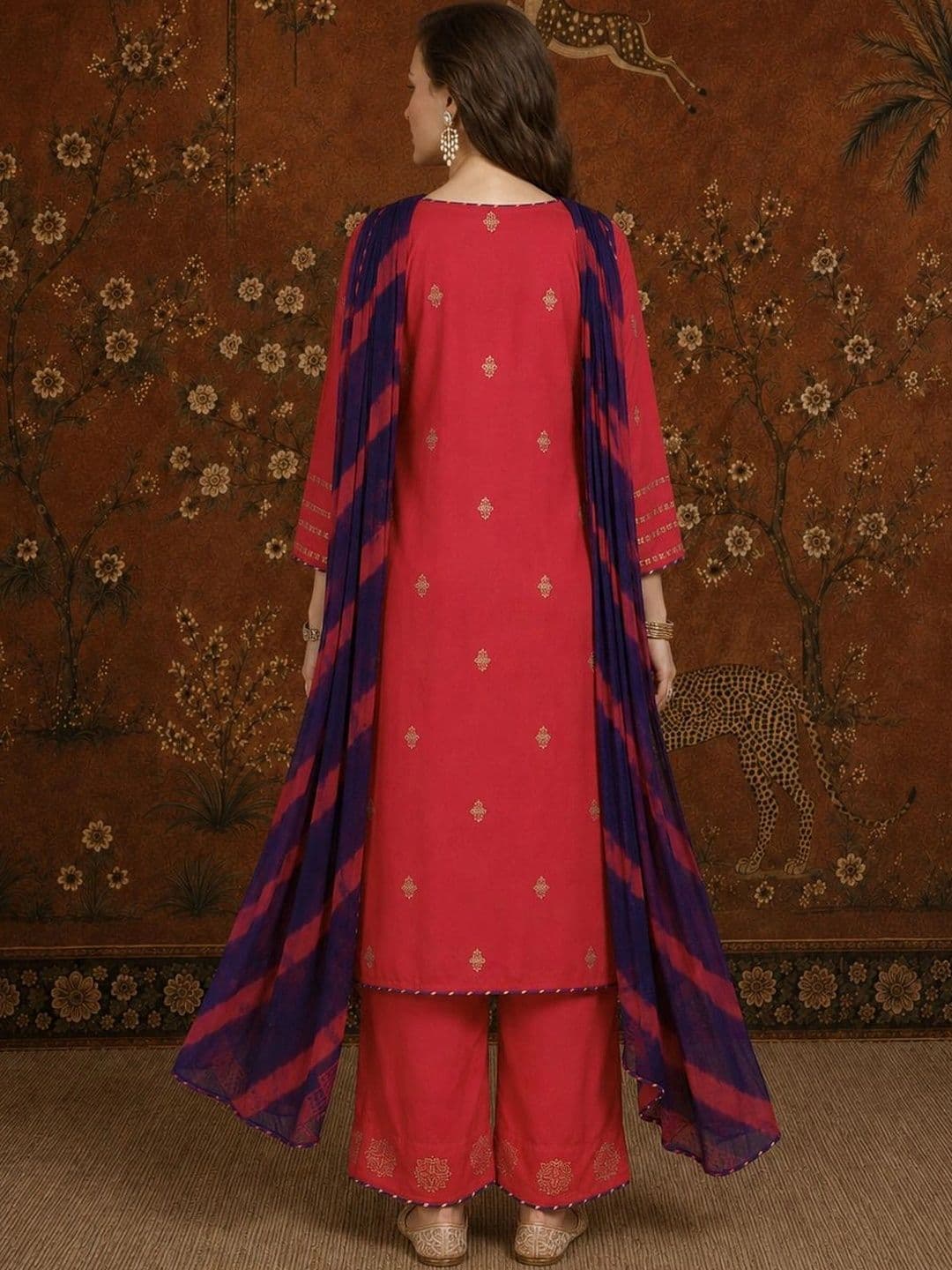 Sangria Women Ethnic Motifs Embroidered Regular Thread Work Kurta with Palazzos & With Dupatta thumbnail 3