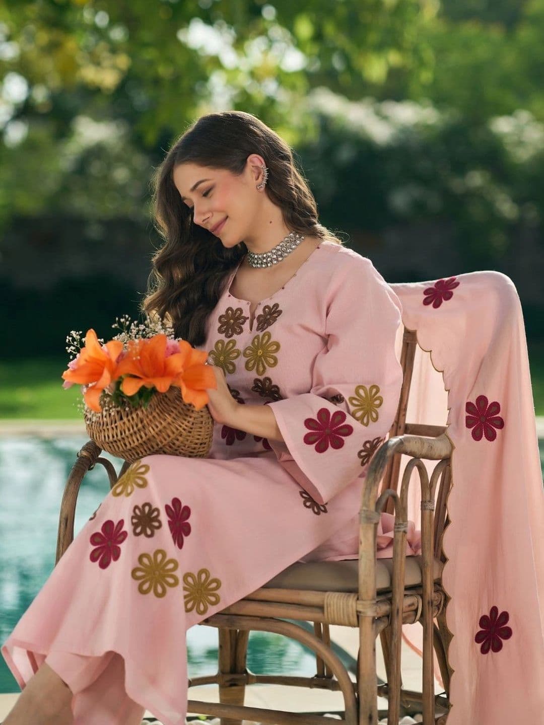 PEACH PIPER Women Floral Thread Work Chanderi Silk Kurta with Trousers & With Dupatta thumbnail 5